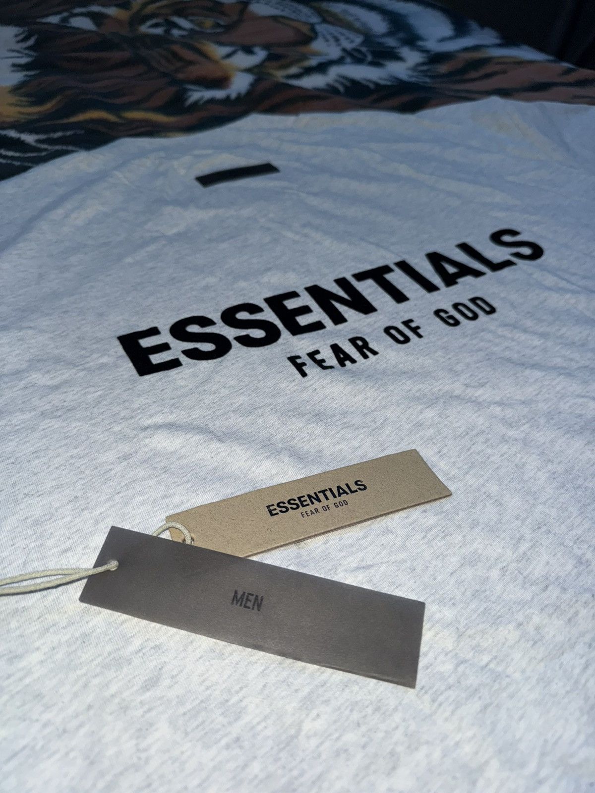 Essentials Fear of God Essentials Tee "Light Oatmeal" Size US L / EU 52-54 / 3 - 4 Thumbnail