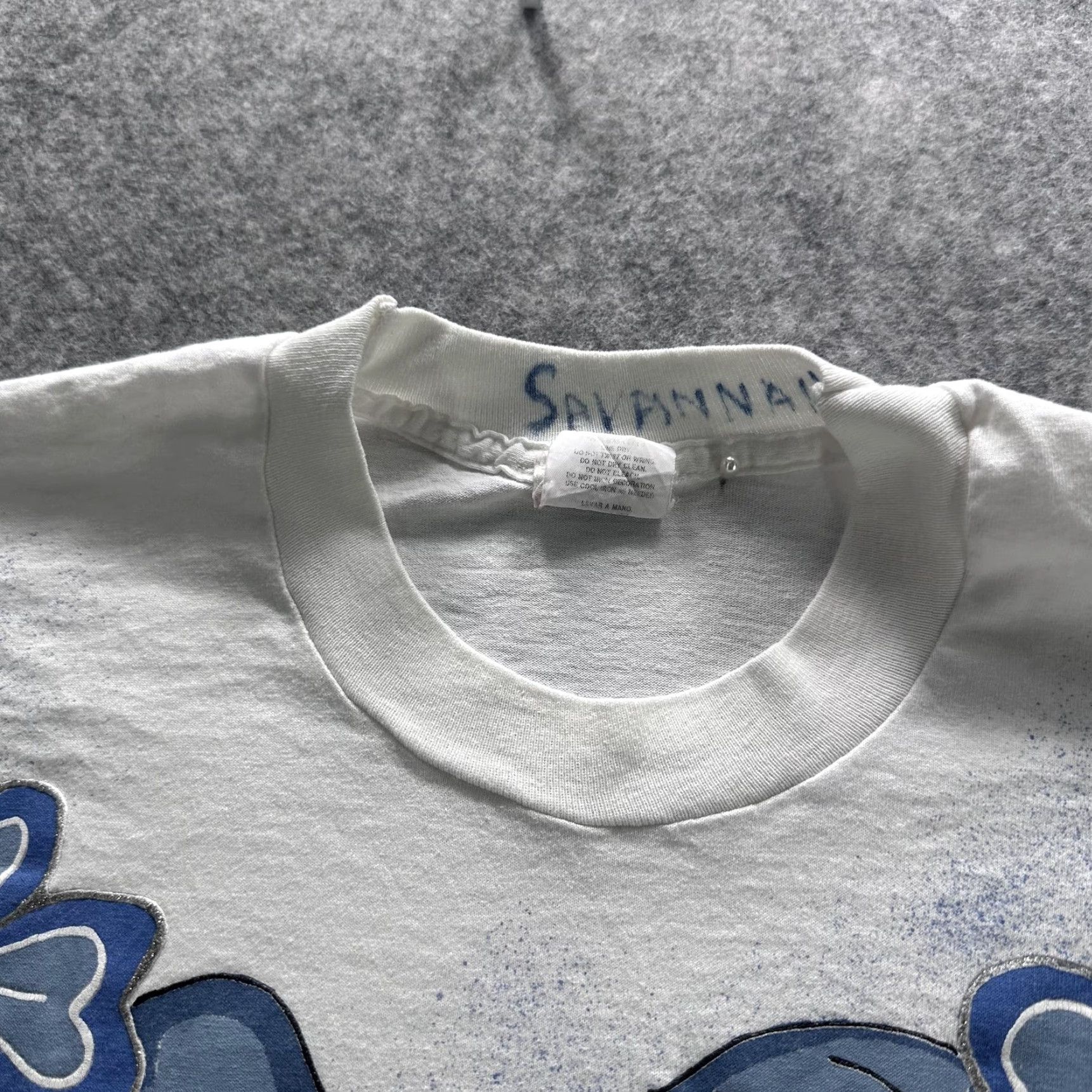 Vintage Wetpaint Shirt Mens XL White Floral Hand-Painted Short Sleeve Tee Size US XL / EU 56 / 4 - 5 Thumbnail