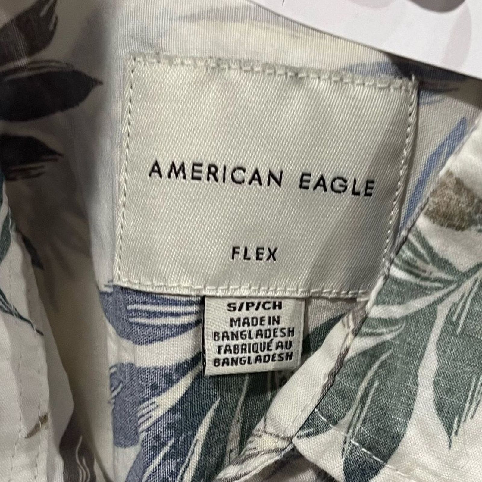 American Eagle Outfitters American Eagle Button Up Shirt Short Sleeves Flex Fit S NWT Size US S / EU 44-46 / 1 - 2 Thumbnail