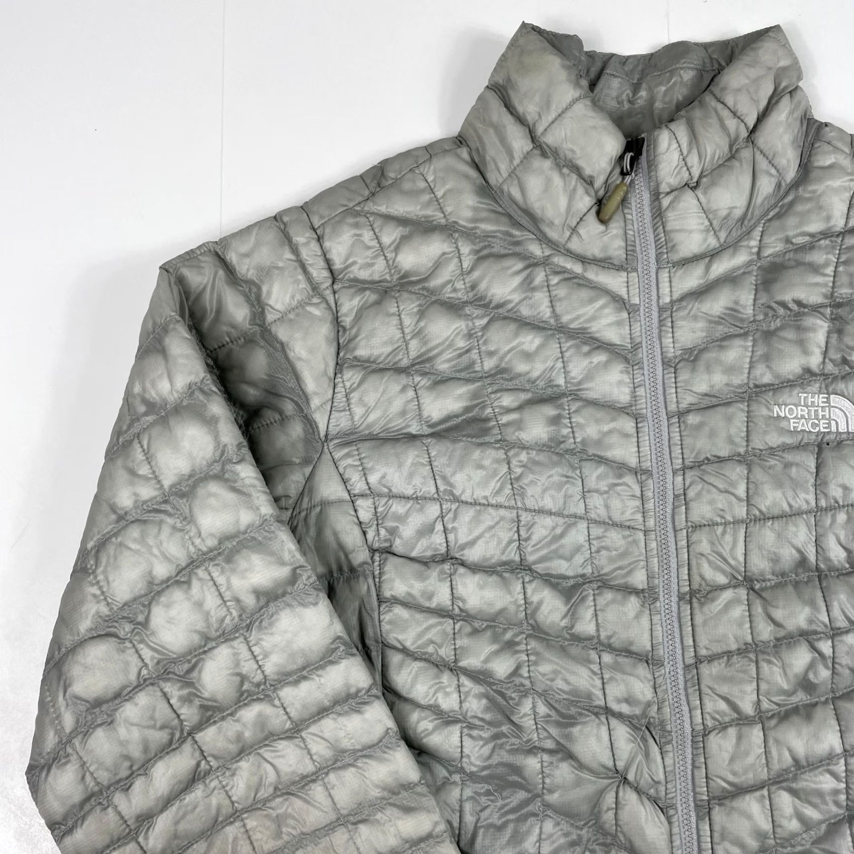 The North Face The North Face Womens Medium Gray Thermoball Puffer Jacket Size M / US 6-8 / IT 42-44 - 2 Thumbnail