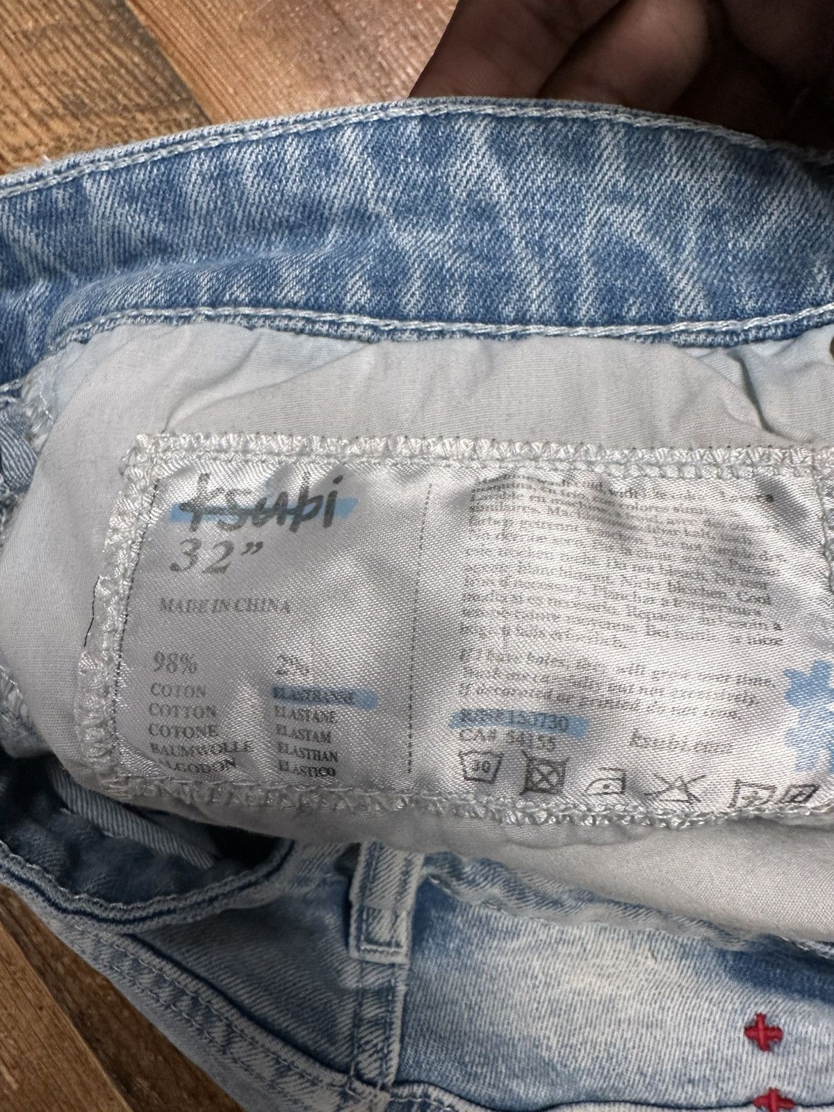 Ksubi Ksubi Knee Rip Red Spell Light Blue Denim Jeans Size 32 Size US 32 / EU 48 - 5 Thumbnail