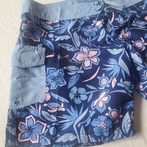 Designer Art & Soul Blue Floral Sz. M Shorts Swim Size 35" - 3 Thumbnail