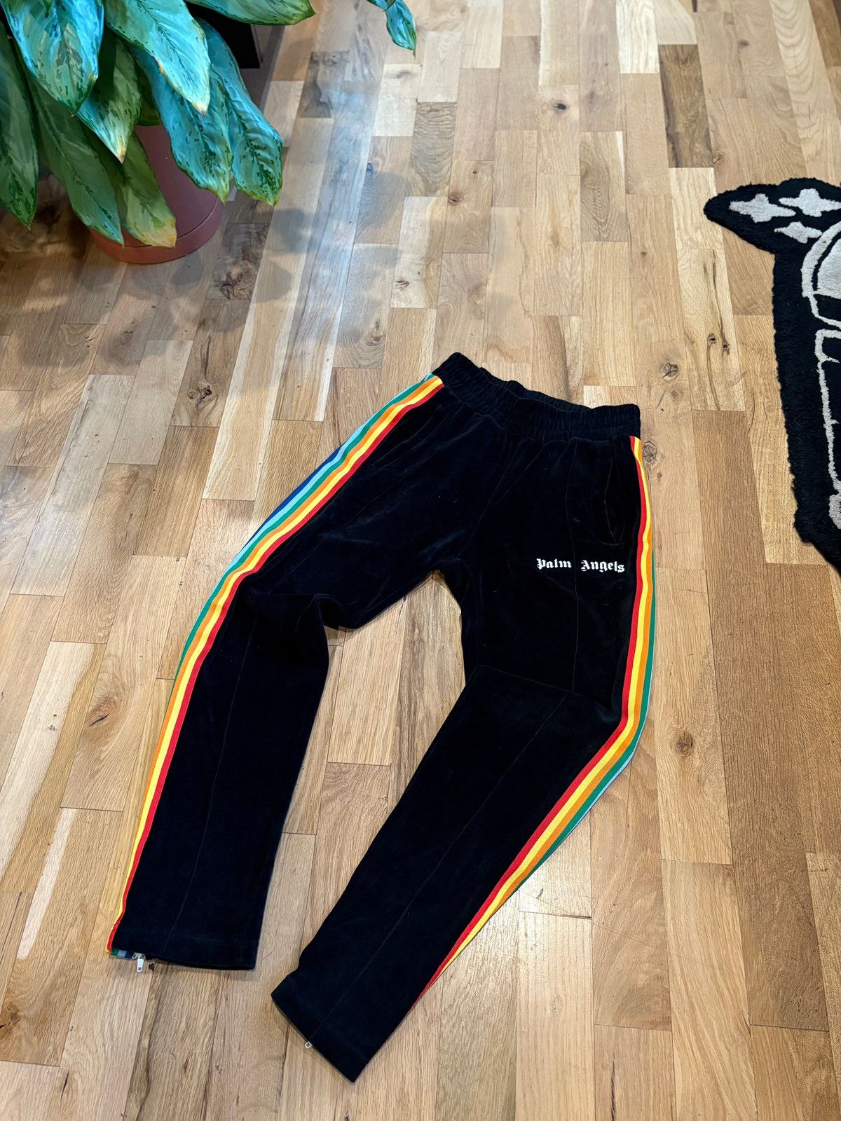 Palm Angels Palm Angels Velour Track Pants Size Small Size US 30 / EU 46 - 1 Thumbnail
