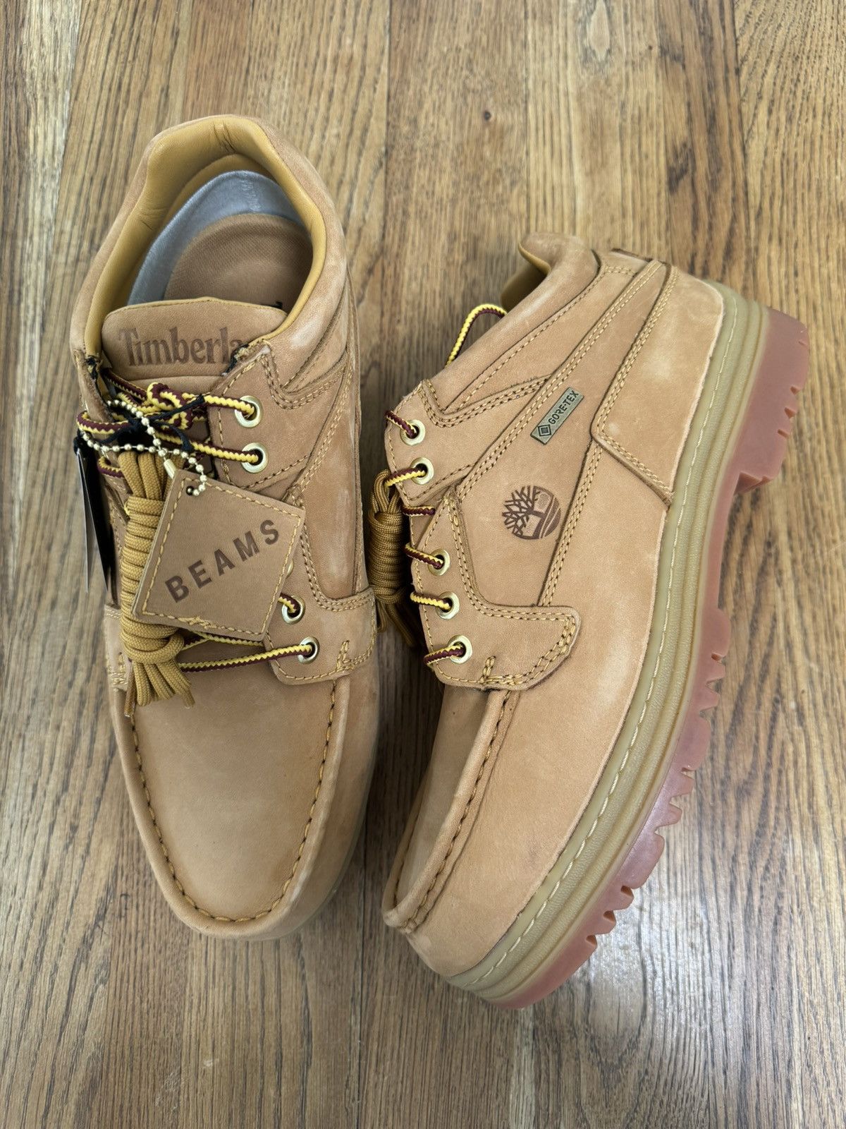 Timberland Timberland x Beams gtx moc toe mid wheat nubuck sz 9.5 | Grailed