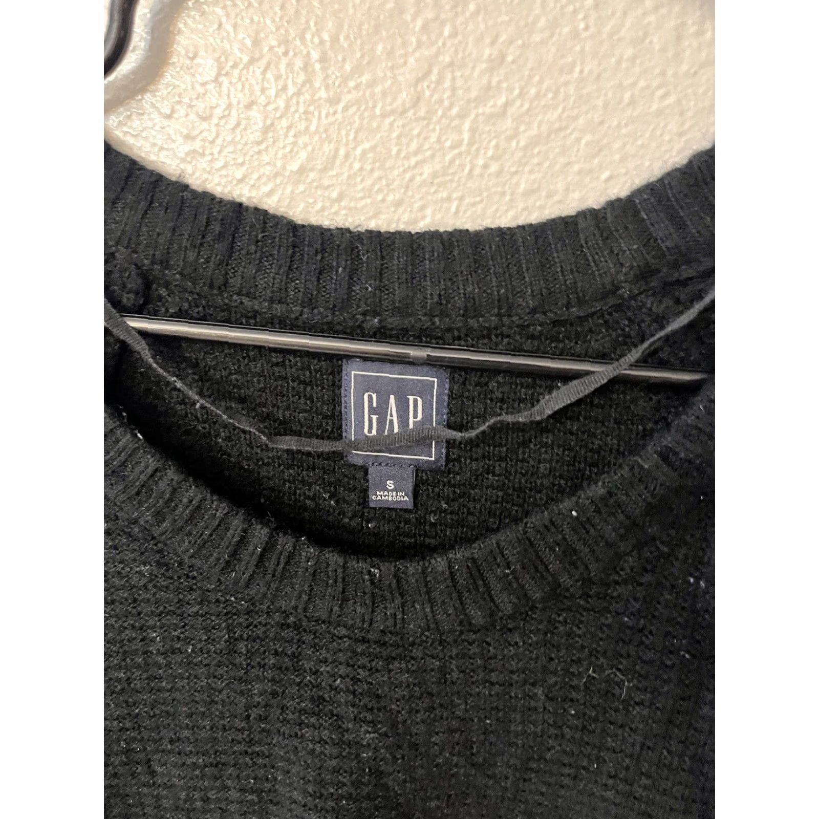 Gap VINTAGE Gap Women Solid Long Sleeve Round Neck T-Shirt Small Black Basic Oversized Size S / US 4 / IT 40 - 2 Thumbnail