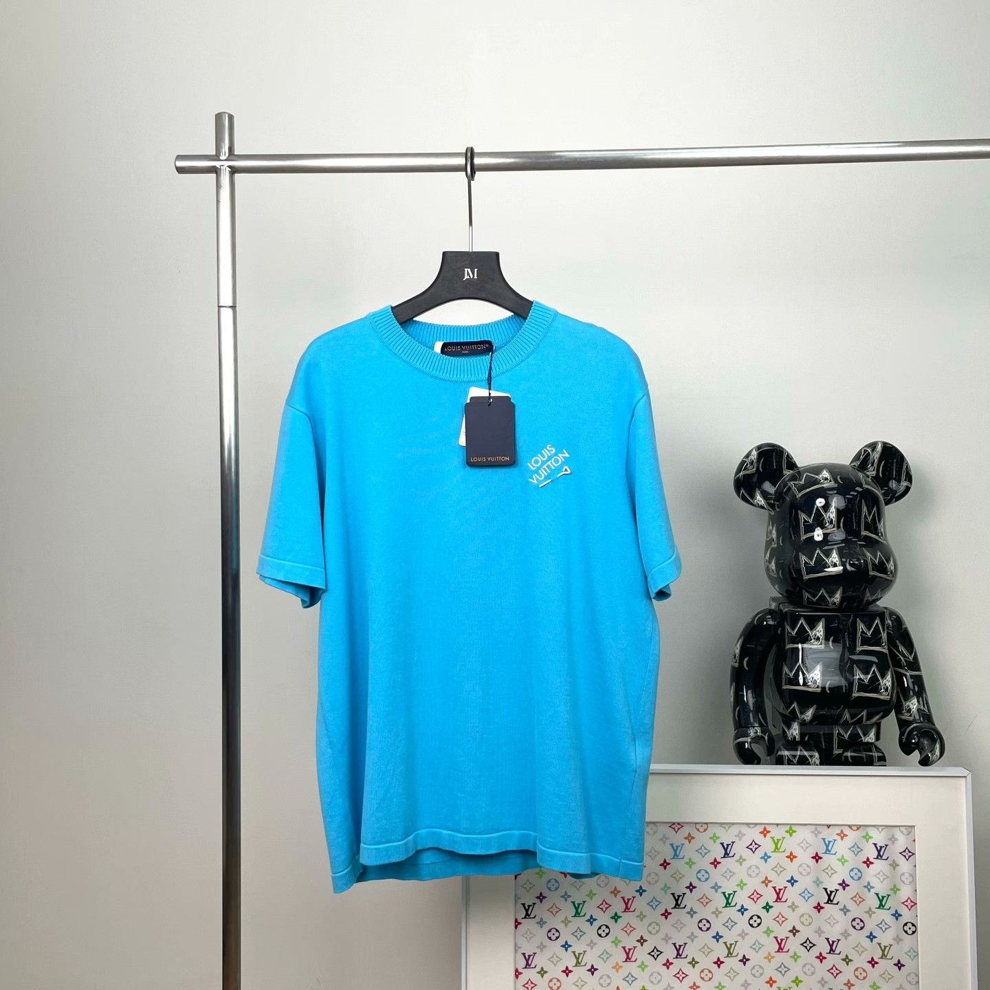 Louis Vuitton Louis Vuitton Retro T-Shirt xl Men Size US XL / EU 56 / 4 - 1 Thumbnail
