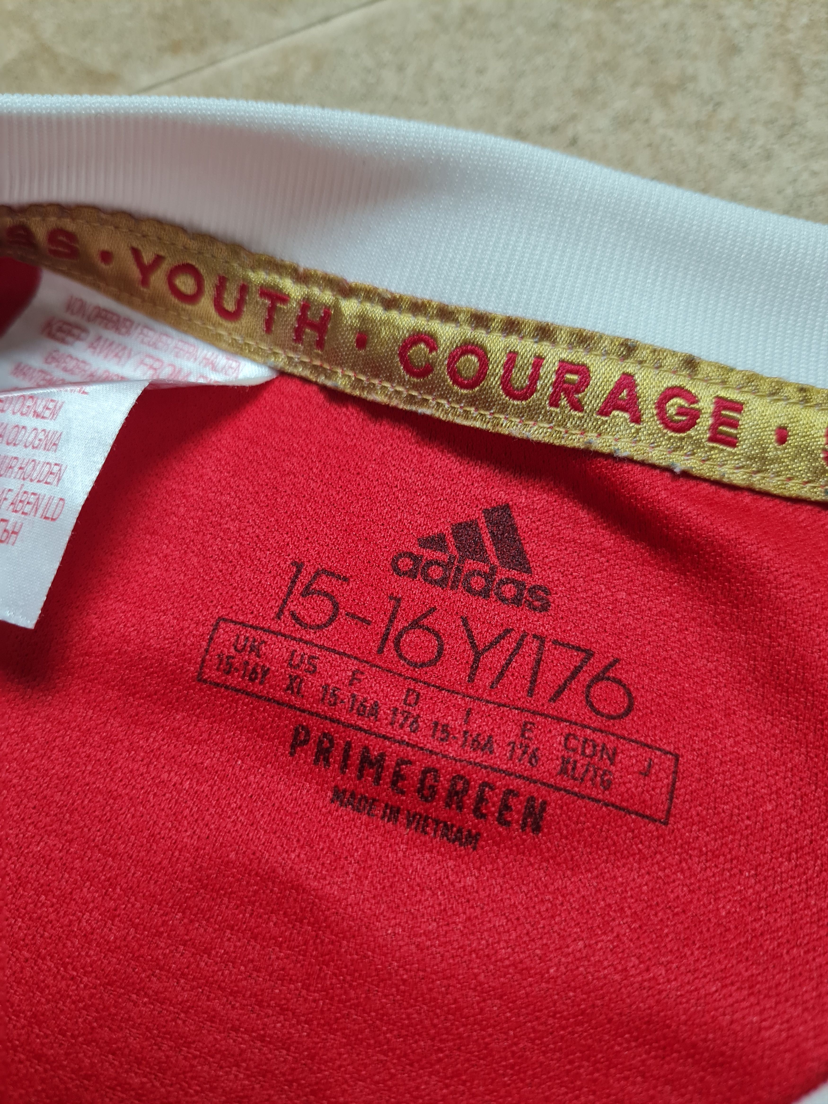 Adidas MANCHESTER UNITED ADIDAS 2021/2022 #7 RONALDO GR3778 Size US M / EU 48-50 / 2 - 10 Thumbnail