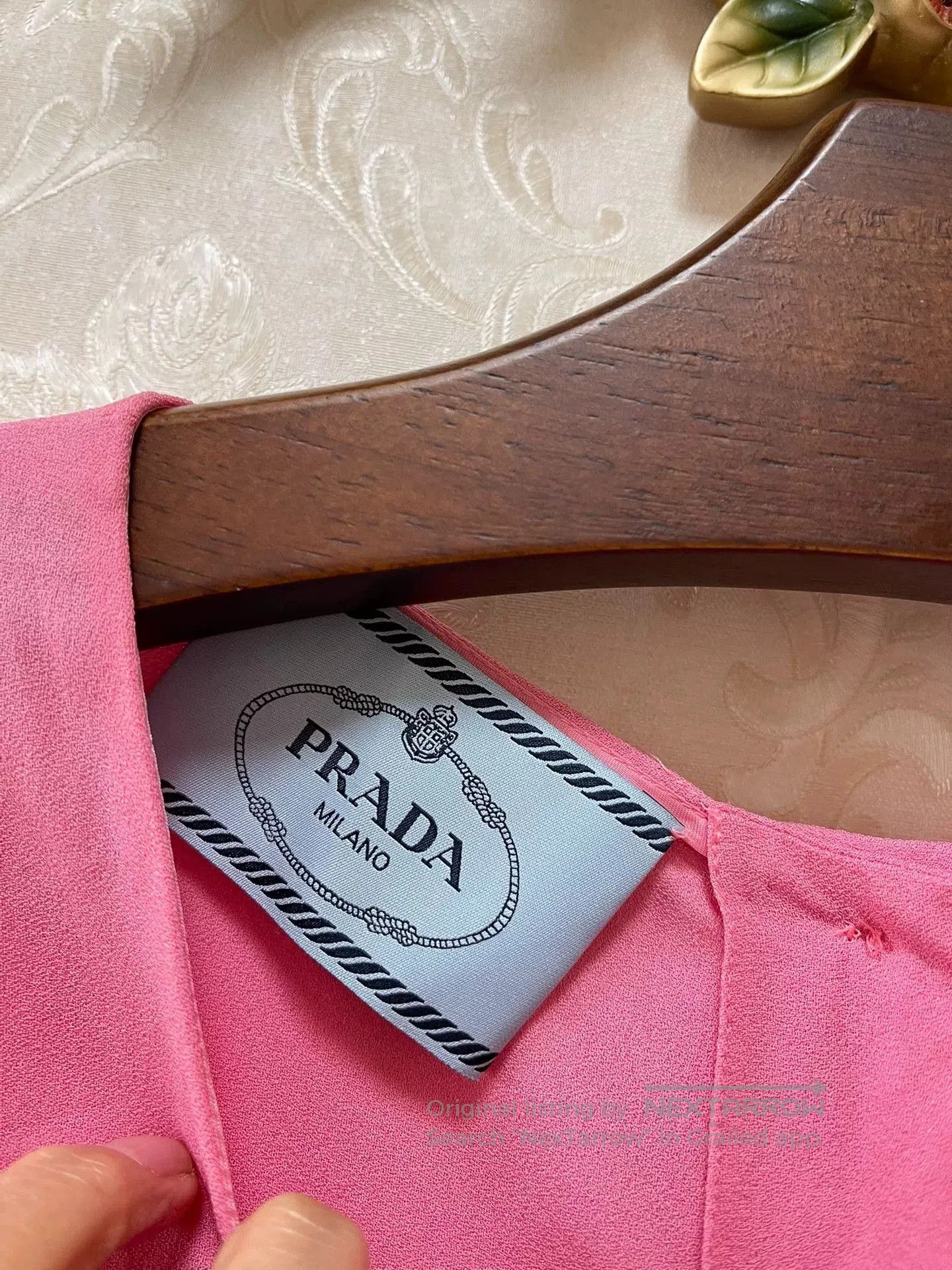 Prada Prada Classic Triangle Logo Sleeveless Pink Dress. Size M / US 6-8 / IT 42-44 - 2 Thumbnail