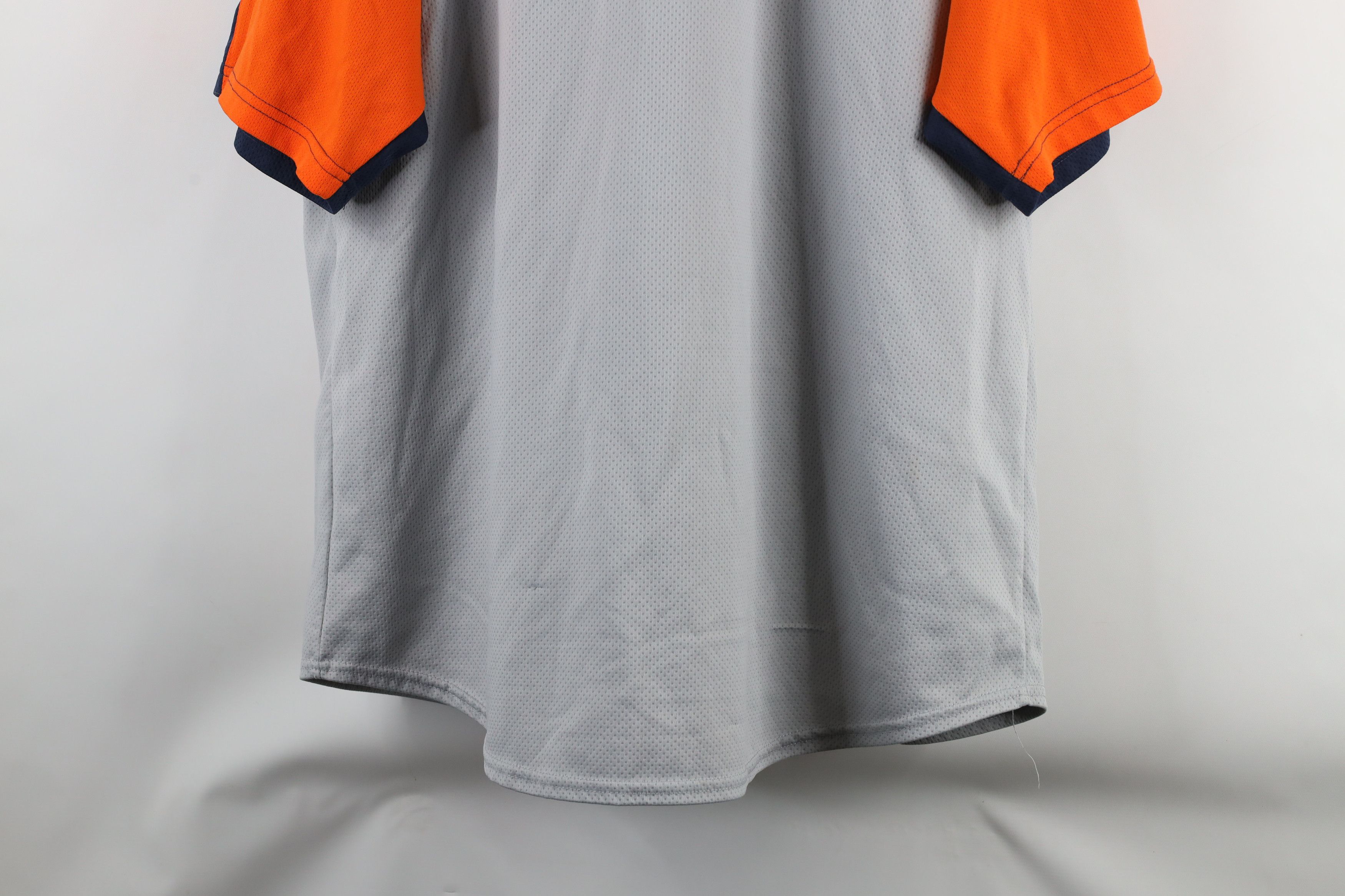 Vintage Vintage Spell Out Detroit Tigers Baseball Jersey Gray Size US XL / EU 56 / 4 - 14 Thumbnail