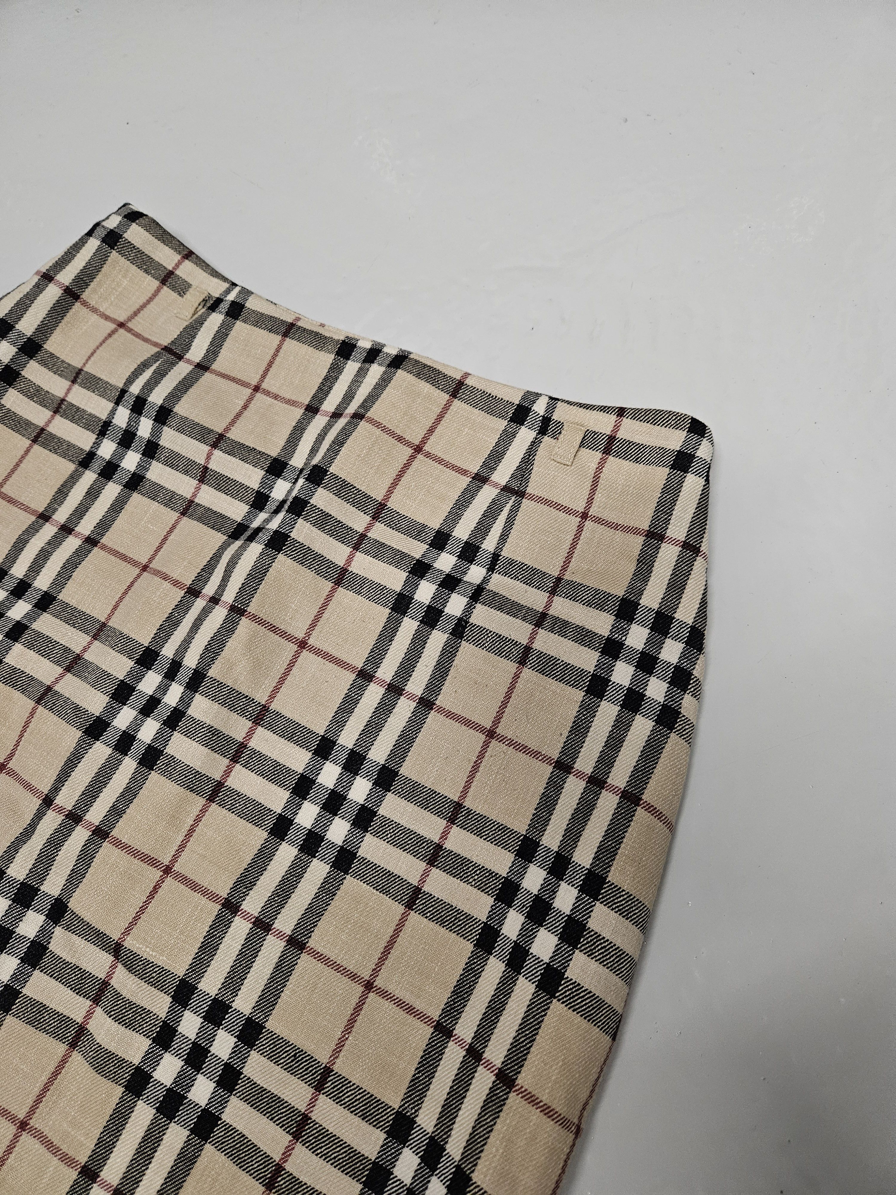 Burberry Vintage y2k burberry nova check wool and linen skirt Size 28" / US 6 / IT 42 - 8 Thumbnail