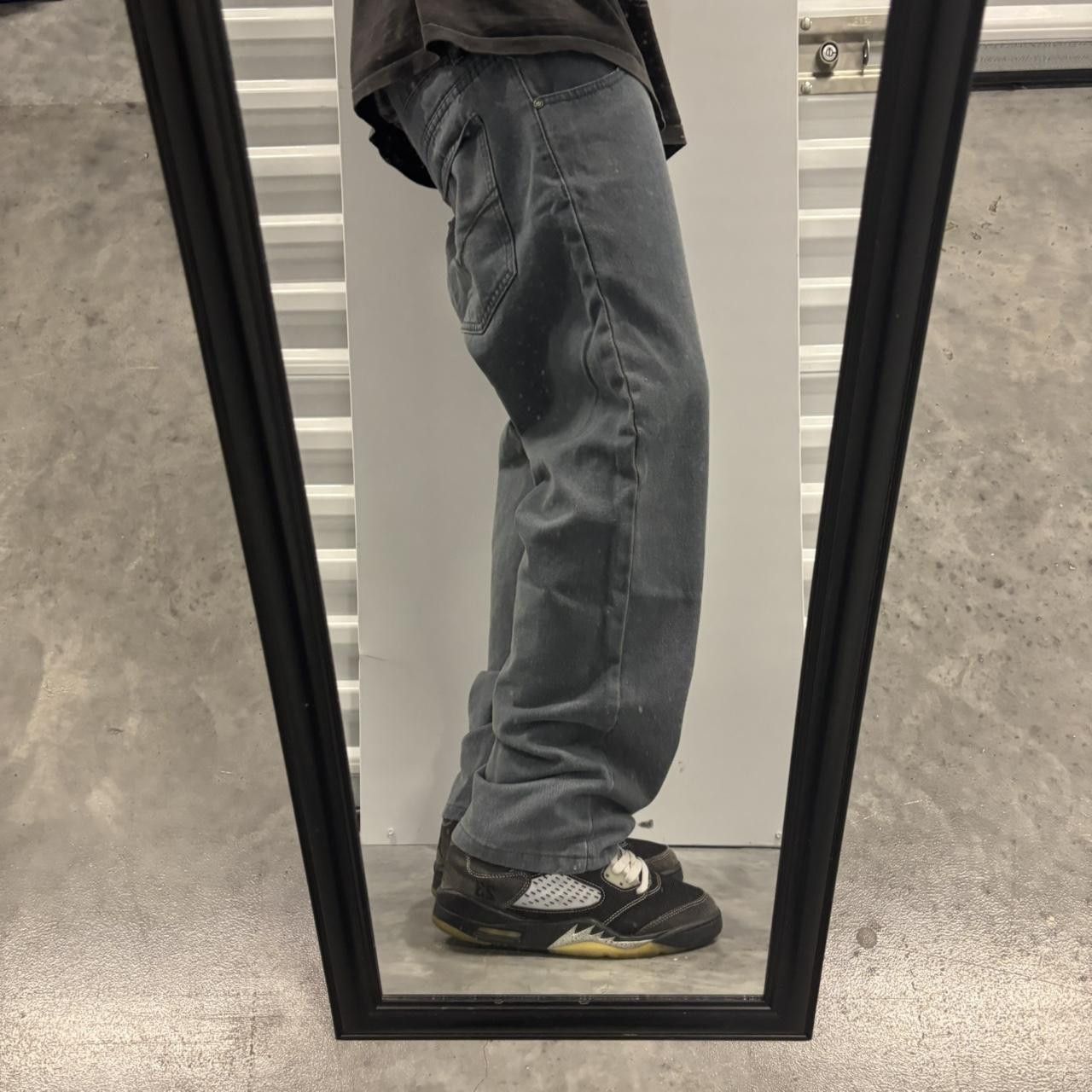 Japanese Brand × Vintage Crazy Vintage Y2K/2000s Faded Dark Blue Wash Essential Denim Jeans! Size US 33 - 2 Thumbnail