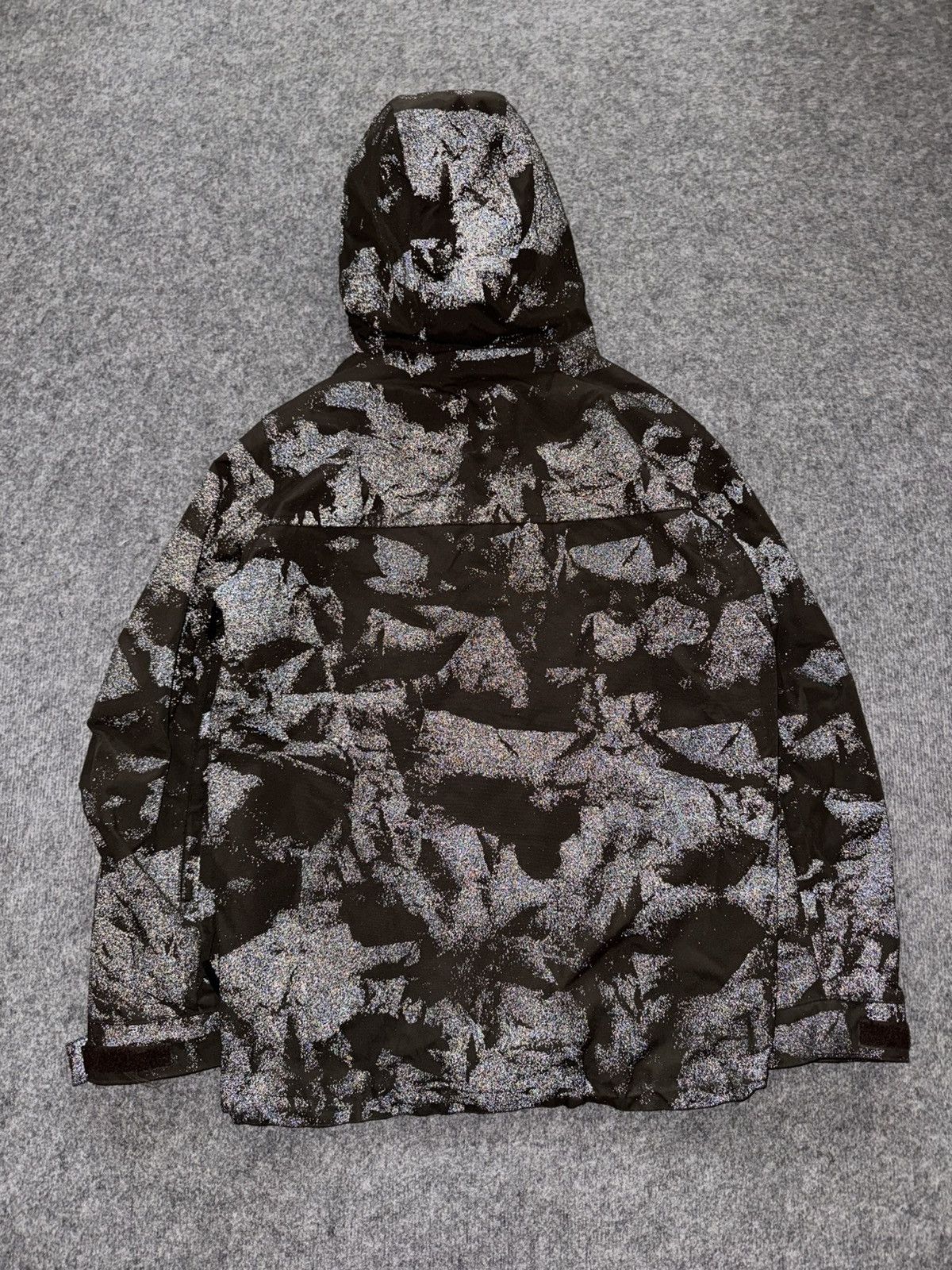 Carhartt × Vintage Reflective Jacket Carhartt snowboard outdoor winter ski Size US M / EU 48-50 / 2 - 4 Thumbnail