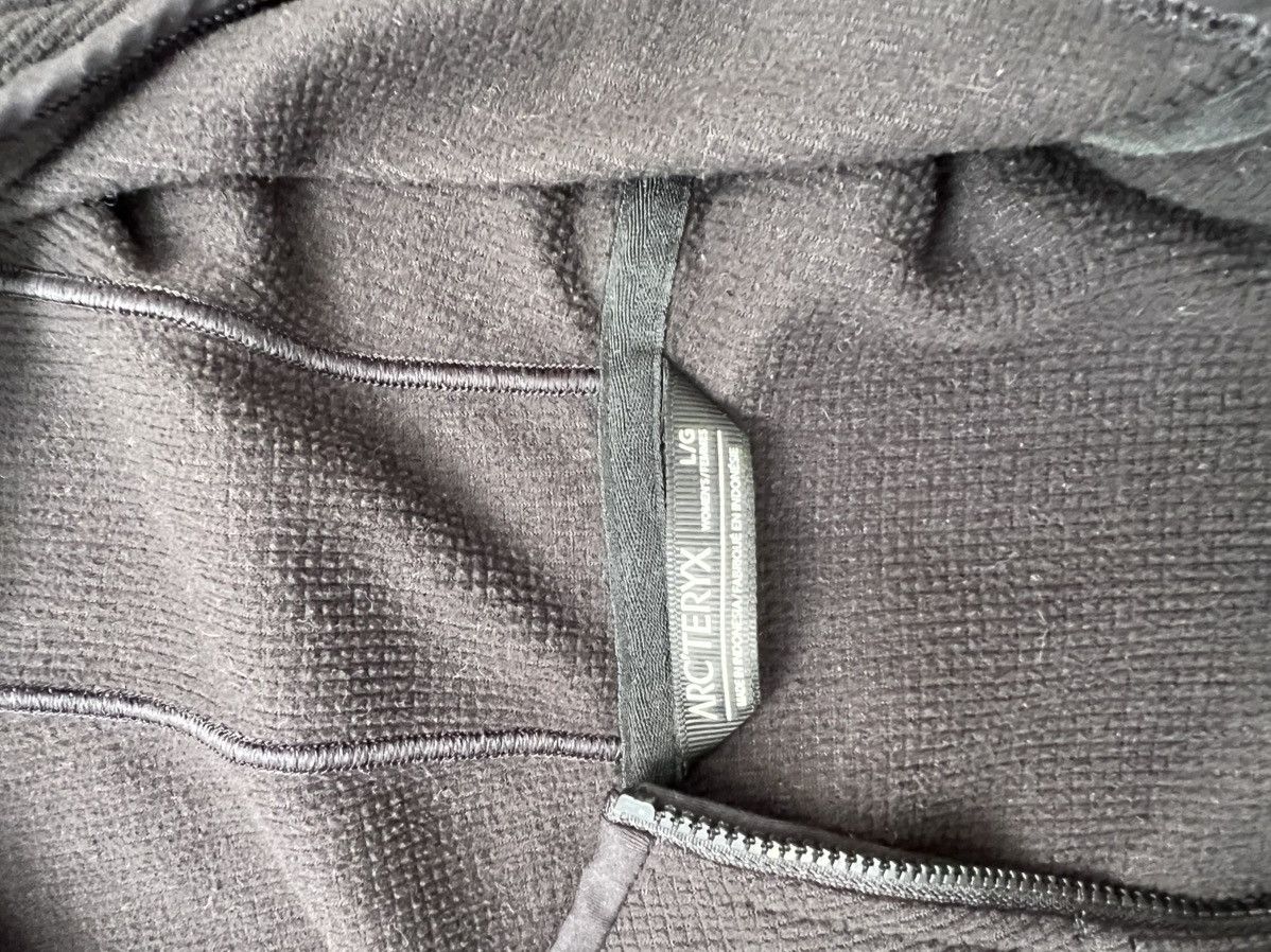 Arc'teryx Arc'teryx Women's Delta LT Hoody Black Size L / US 10 / IT 46 - 3 Thumbnail