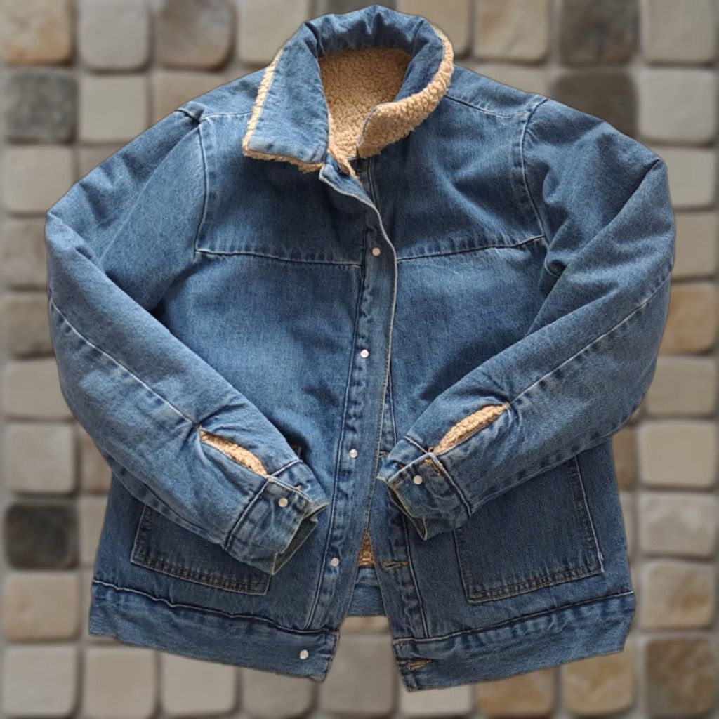 Forever 21 FOREVER 21 Jacket Women Bomber 90s Reversible Faux Fur Blue Size M Full Button Casual All Seasons Size 32" / US 10 / IT 46 - 1 Thumbnail