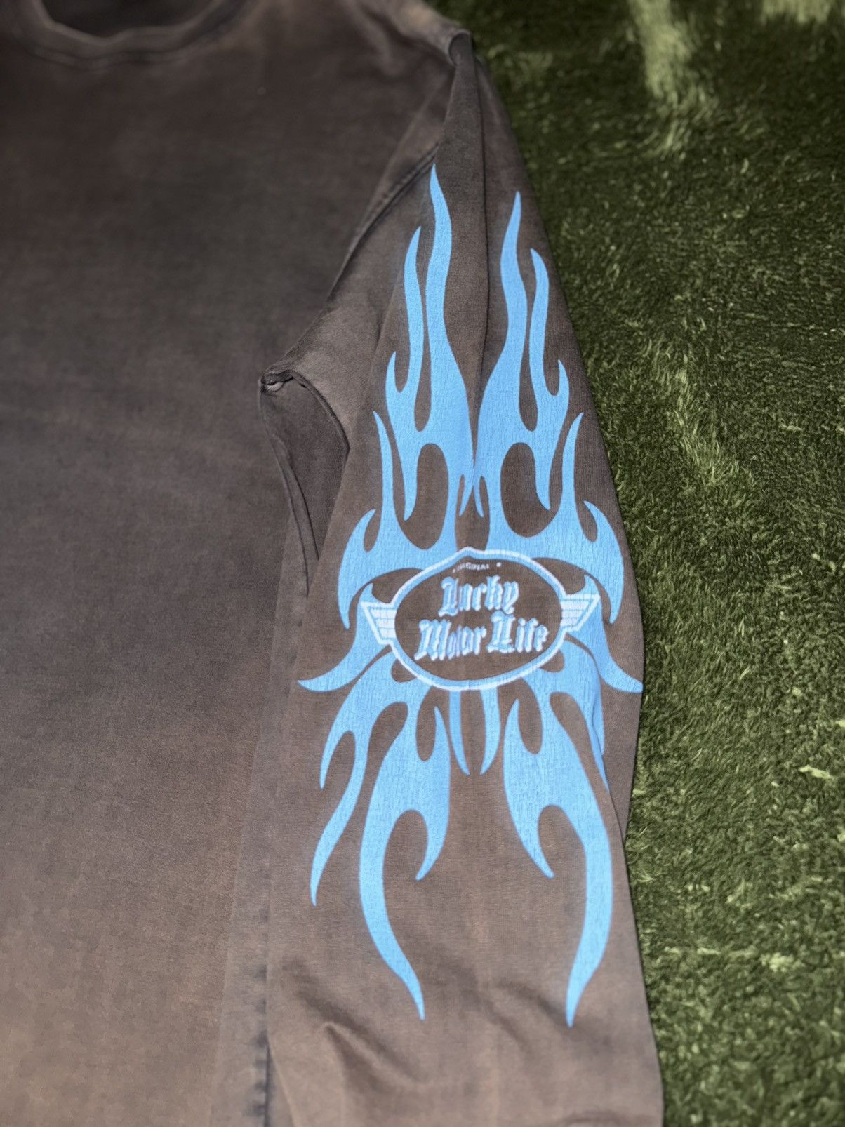 Japanese Brand [M] OUTSTANDING Flame Graphic Vintage-Washed Longsleeve Size US M / EU 48-50 / 2 - 4 Thumbnail