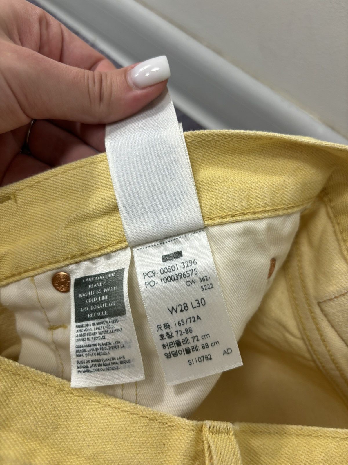 Levi's Levi’s Premium 501 Lemon Tab Slim Fit Yellow Denim Jeans Size US 28 / EU 44 - 21 Thumbnail