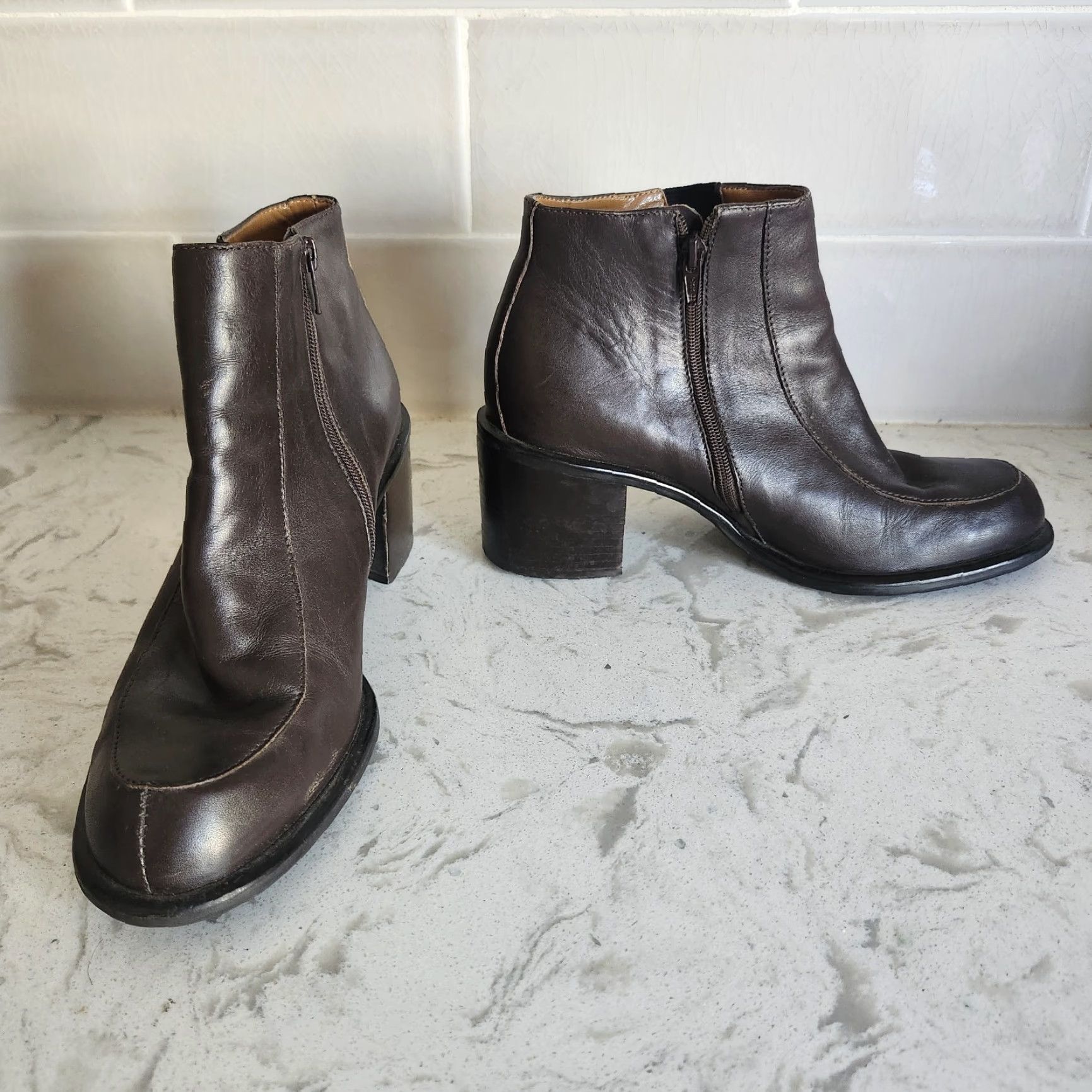 Franco Sarto Franco Sarto Brown Leather Ankle Boots Block Heel 6M Women Boots Size US 6 / IT 36 - 2 Thumbnail