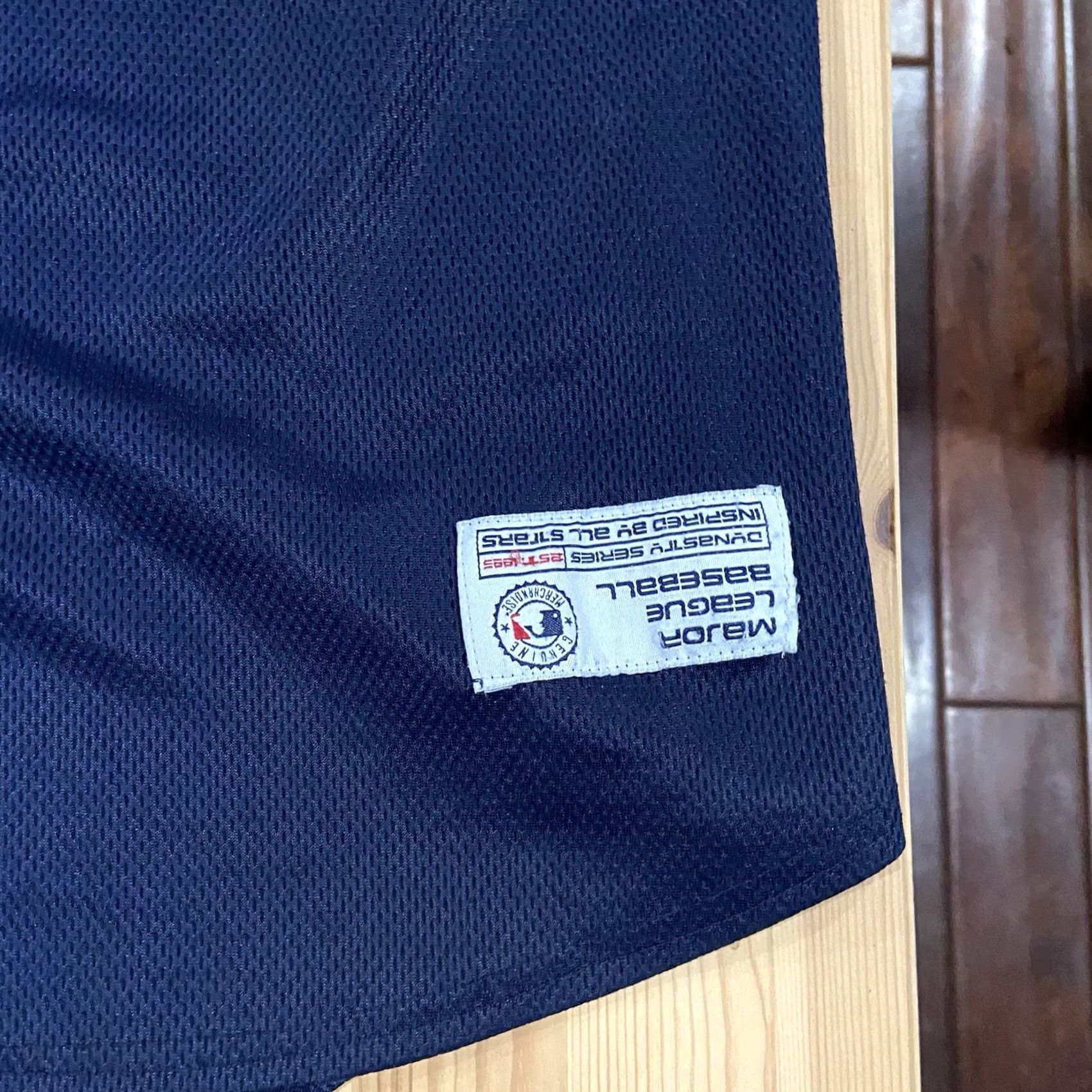 Vintage VINTAGE Dynasty 2XL Short Sleeve Baseball Cut Shirt - 2003 MLB Braves Blue Mens Cold? Size US XXL / EU 58 / 5 - 6 Thumbnail
