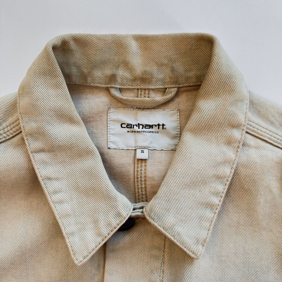 Carhartt Carhartt Distressed Stetson Denim Jacket in Beige size Small Size US S / EU 44-46 / 1 - 2 Thumbnail