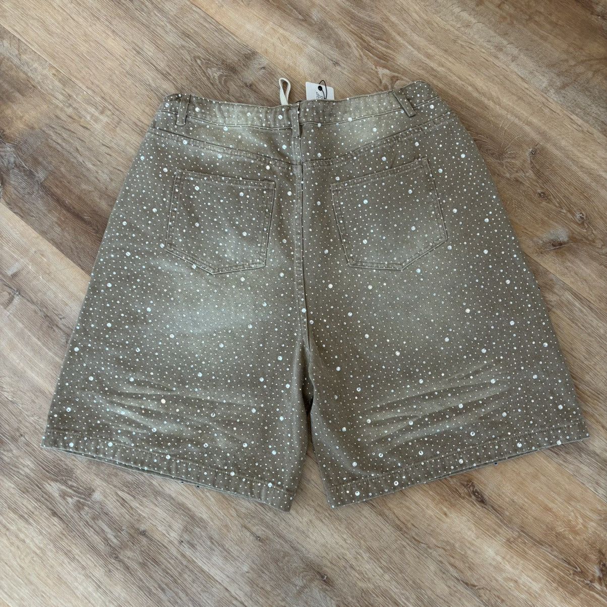 Vale Vale Beige Sand Pearl Shorts Size 34 Size US 34 / EU 50 - 2 Thumbnail