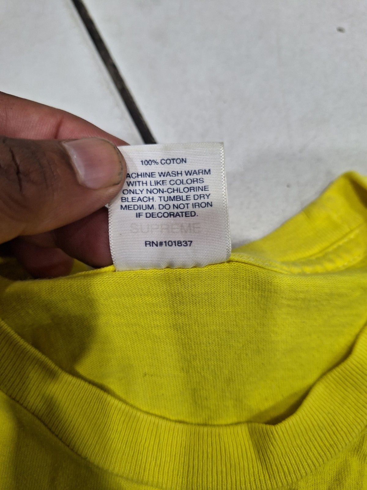 Supreme Supreme Smile Tee Yellow Large San Cheeto Size US L / EU 52-54 / 3 - 4 Thumbnail