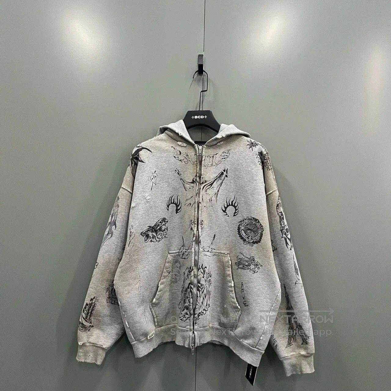 Balenciaga balenciaga graffiti print oversized jacket. Size US M / EU 48-50 / 2 - 1 Thumbnail