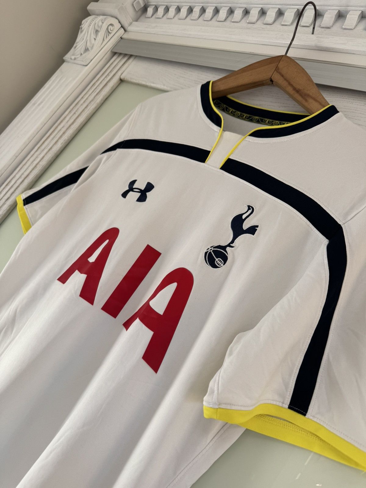 Under Armour Tottenham Hotspur 2014-2015 Home Soccer Jersey Football Kit Size US M / EU 48-50 / 2 - 6 Thumbnail