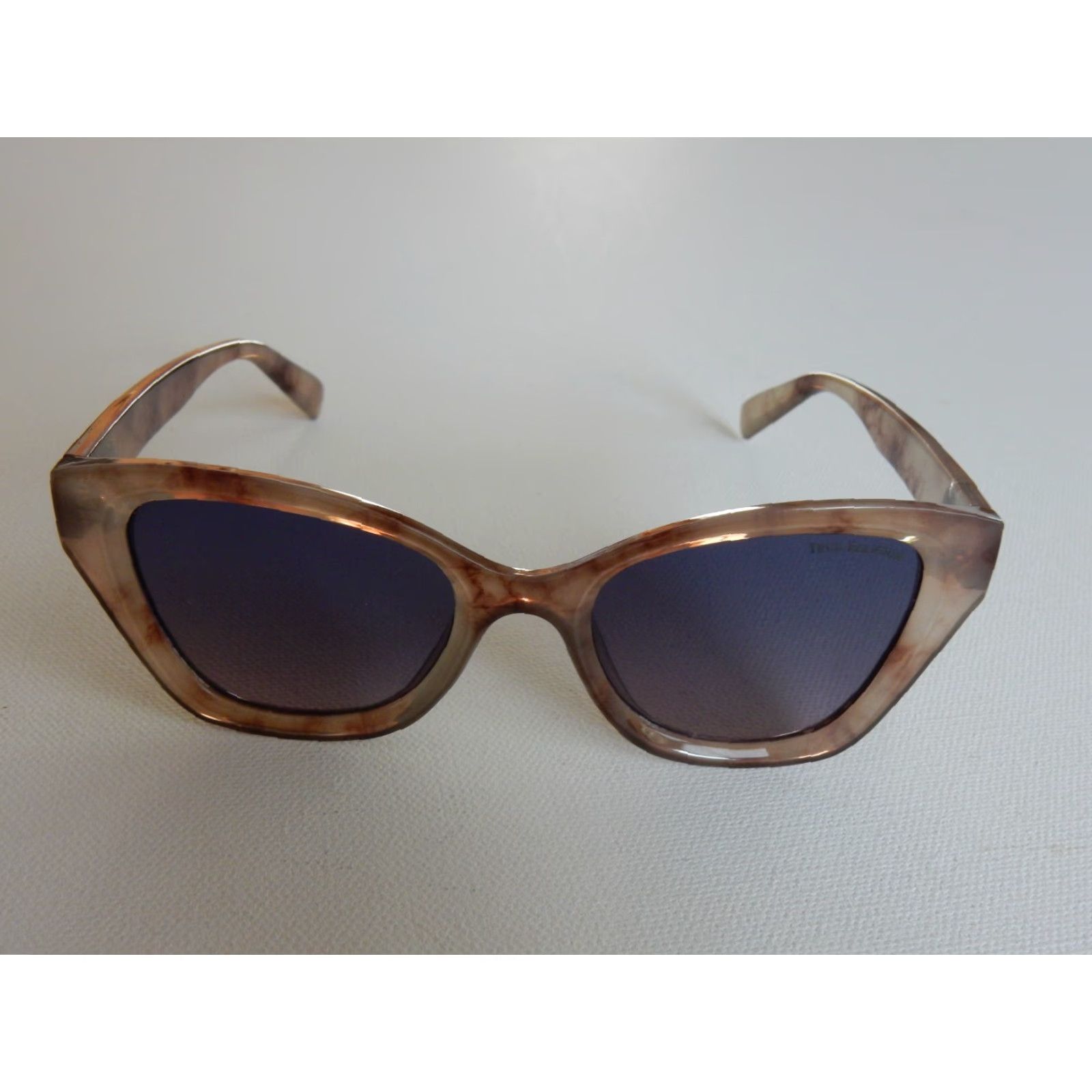 True Religion VINTAGE True Religion Sunglasses Women's Brown Small Scratches Size ONE SIZE - 2 Thumbnail