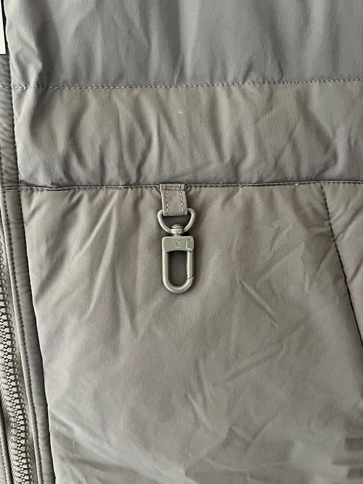 Louis Vuitton Louis Vuitton Embossed Logo Padded Coat Size US S / EU 44-46 / 1 - 7 Thumbnail