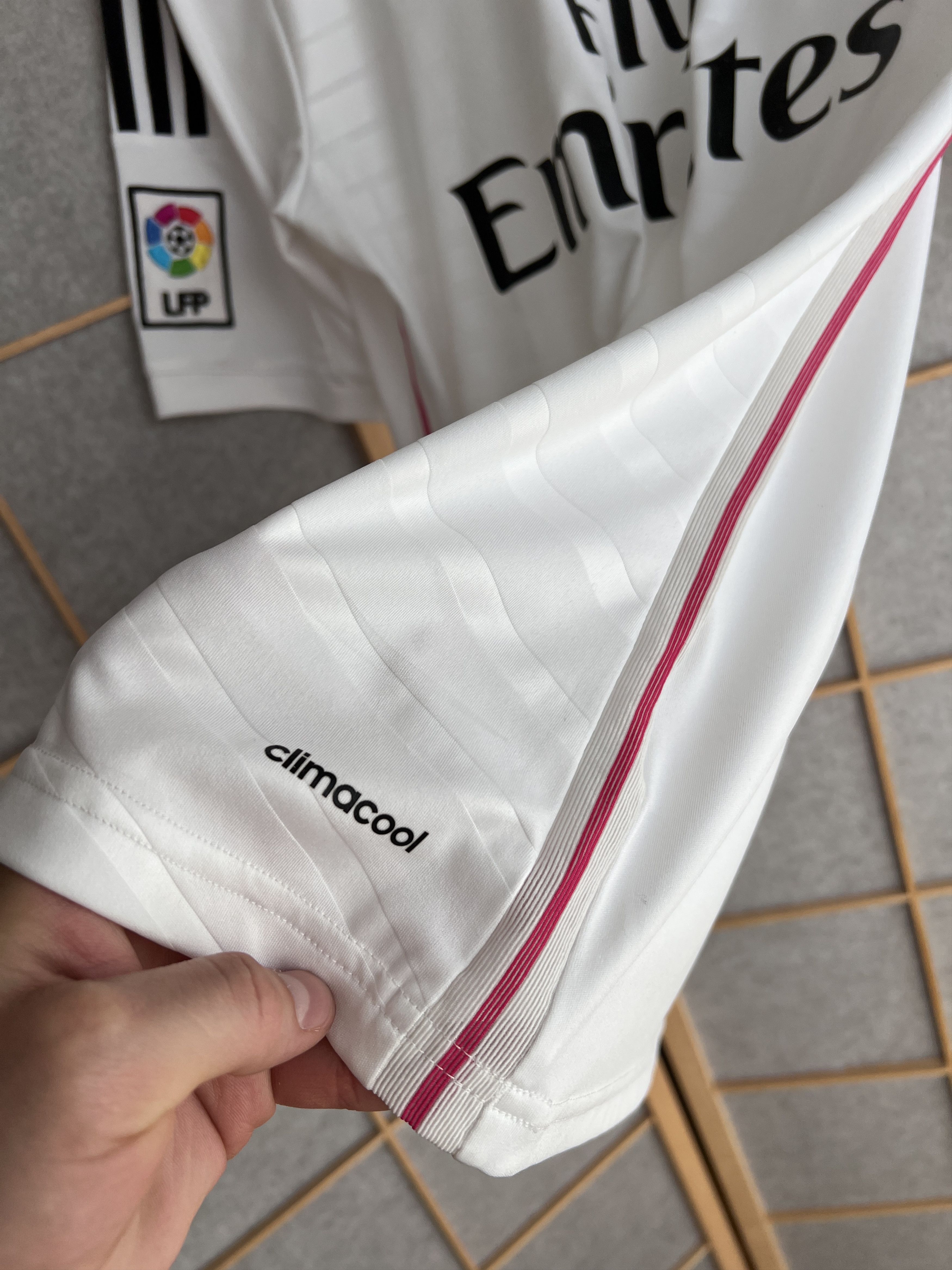 Adidas Adidas FC Real Madrid 2014 Home football shirt soccer jersey Size US S / EU 44-46 / 1 - 11 Thumbnail