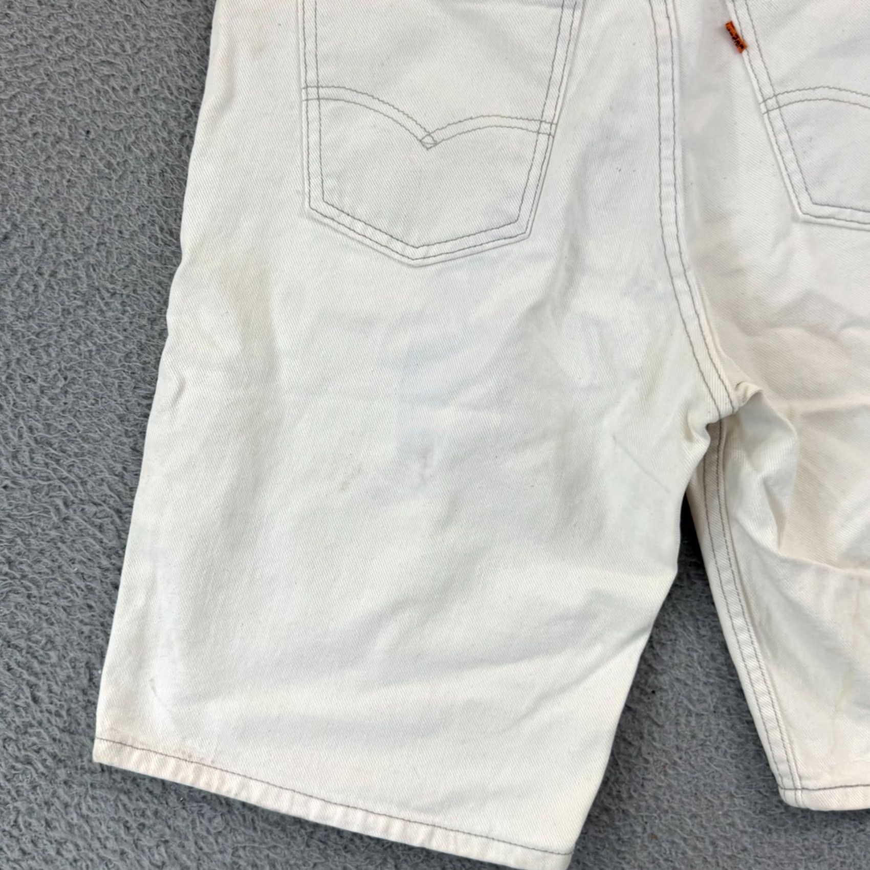 Levi's VINTAGE Levi’s 550 Shorts Men’s 31 White Light Wash Denim Orange Tab 10” Casual 90s USA Mens Size US 31 - 5 Thumbnail
