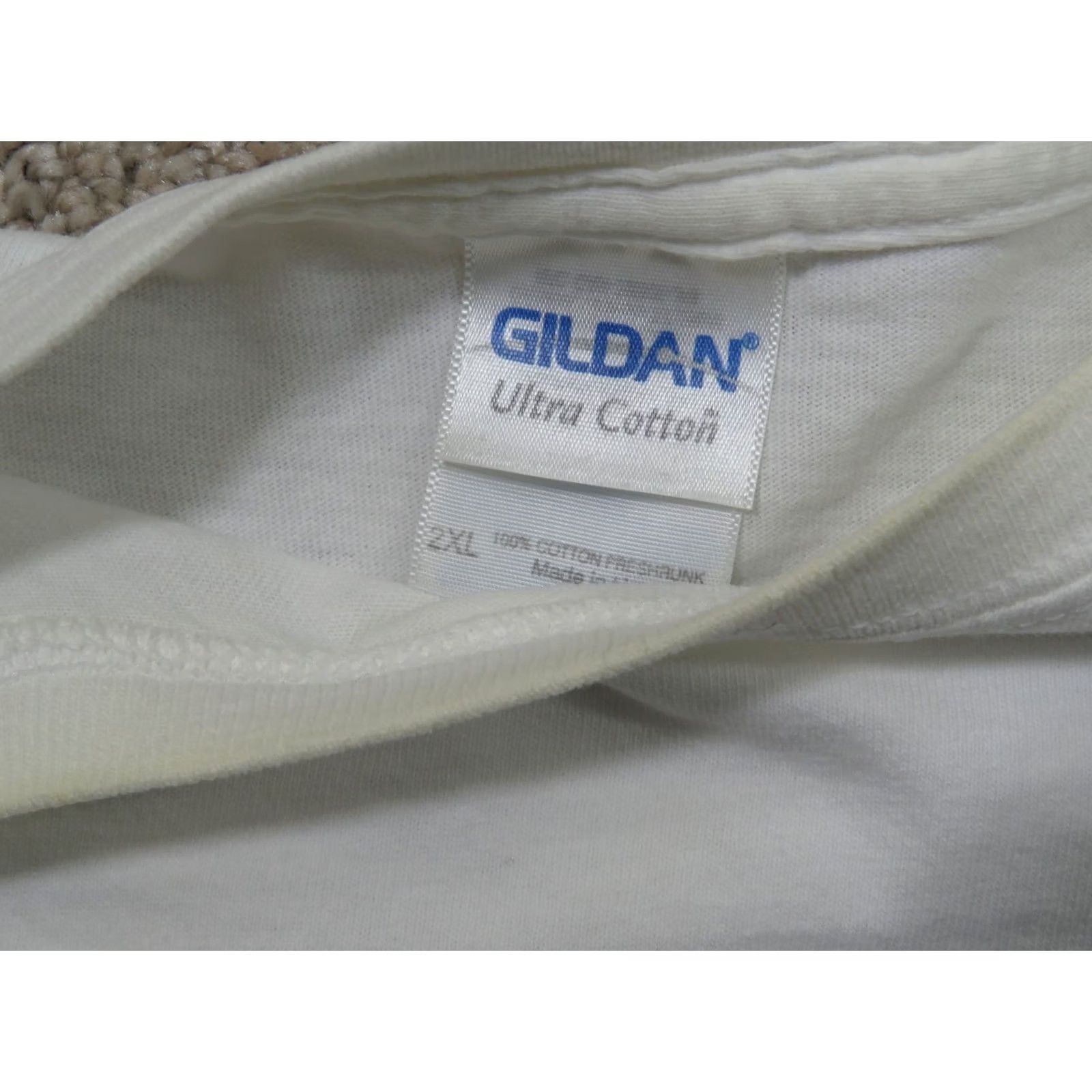 Gildan VINTAGE Men's 2XL Corvette 60 Logo T-Shirt White Cotton Crew Neck Short Sleeve Graphic Print Car Show, Regular, Gildan, White, Men Size US XXL / EU 58 / 5 - 6 Thumbnail