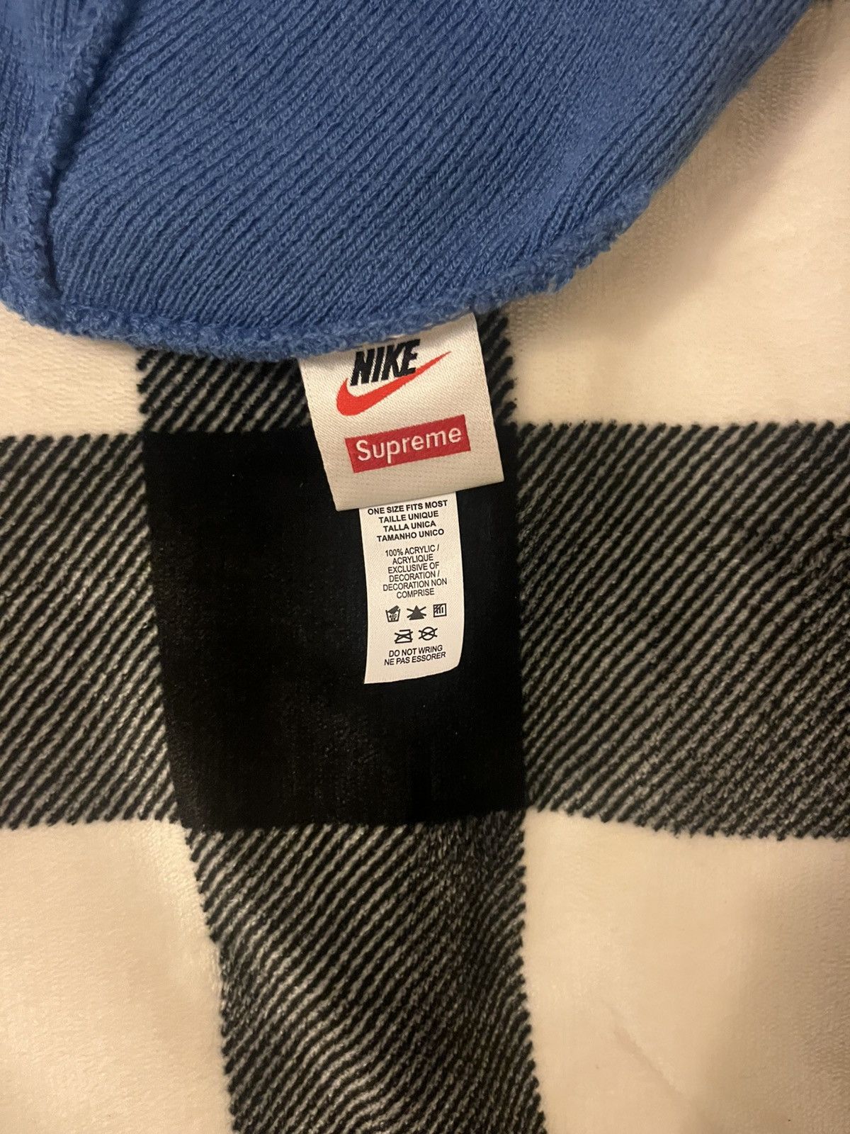 Nike × Supreme Supreme × Nike Snakeski Blue Supreme Beanie Size ONE SIZE - 5 Thumbnail