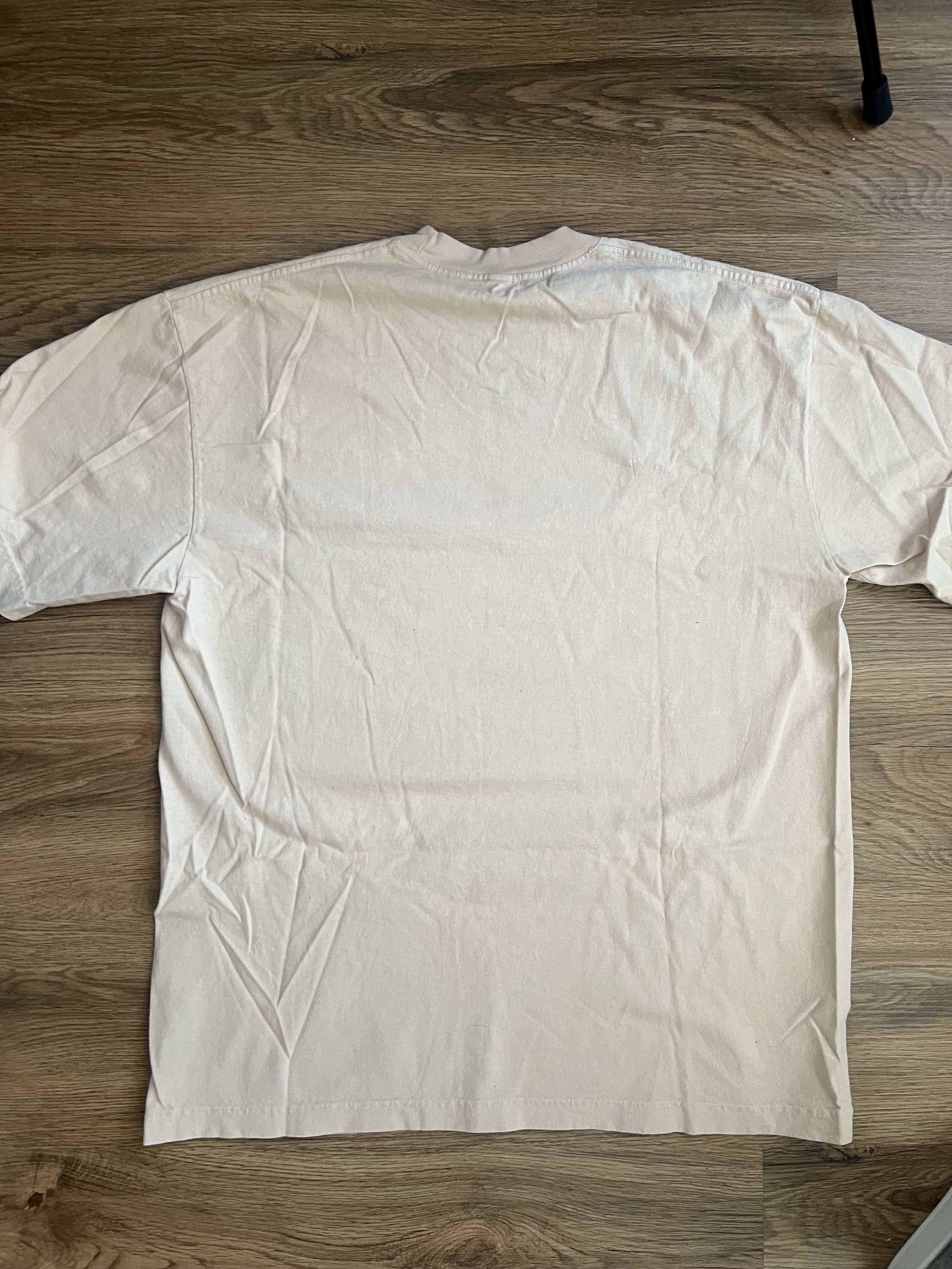Band Tees Bad Bunny Un Verano Sin To Tour Merch Size Large Palm Tree Size US L / EU 52-54 / 3 - 4 Thumbnail