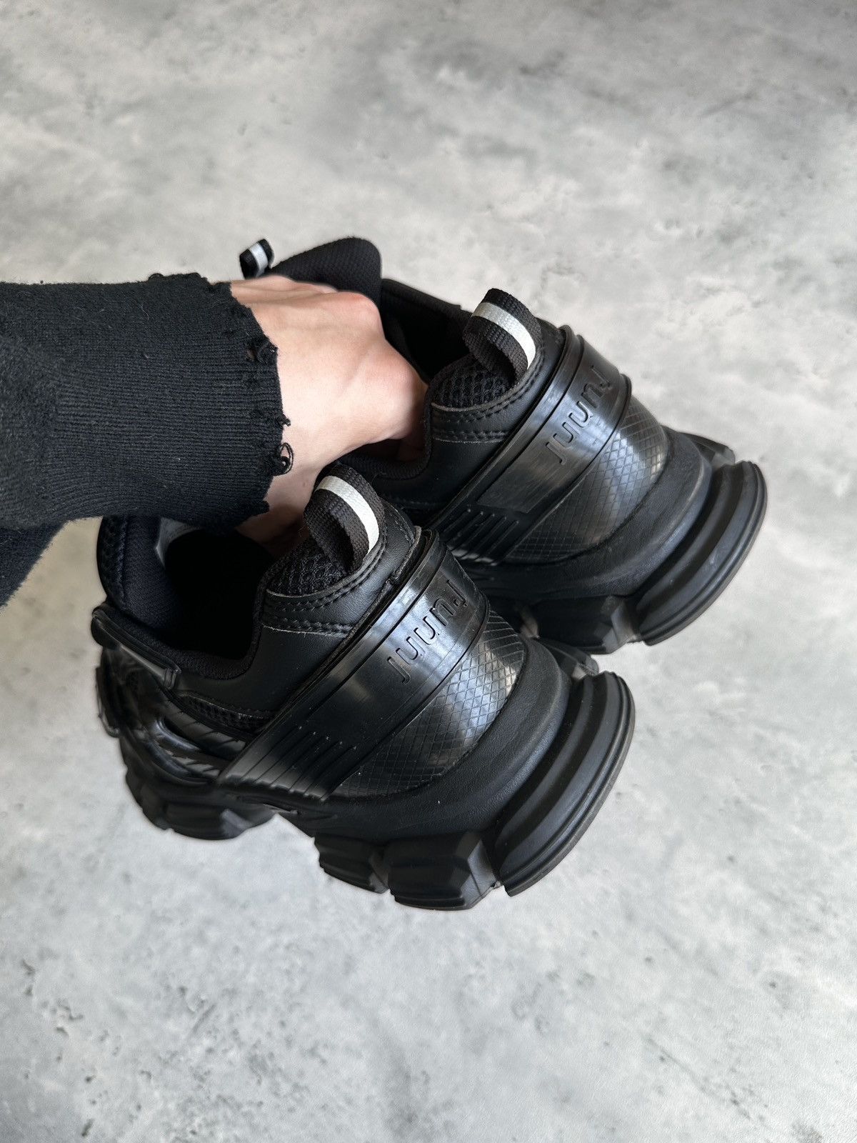 Juun.J SS20 VELCRO STRAP TECHNICAL RUNNERS Size US 9 / EU 42 - 5 Thumbnail