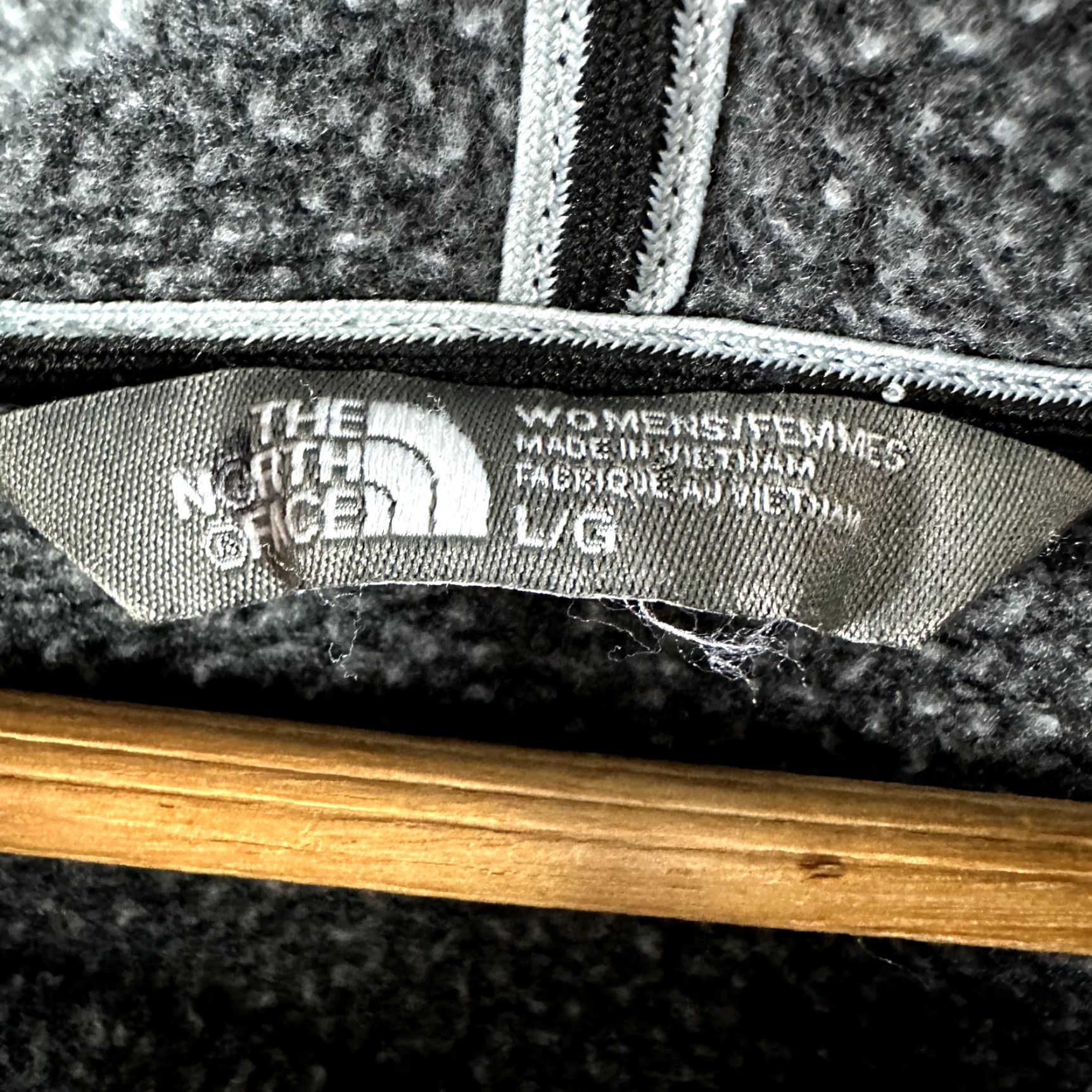 The North Face The North Face Womens Hoodie Large dark gray Sweatshirt Pullover Size L / US 10 / IT 46 - 4 Thumbnail