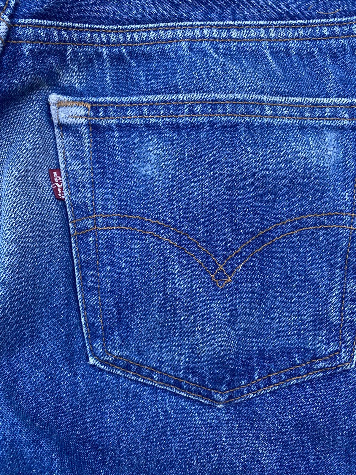 Levi's 90s Vintage Levis 501 Buttonfly Size US 32 / EU 48 - 7 Thumbnail