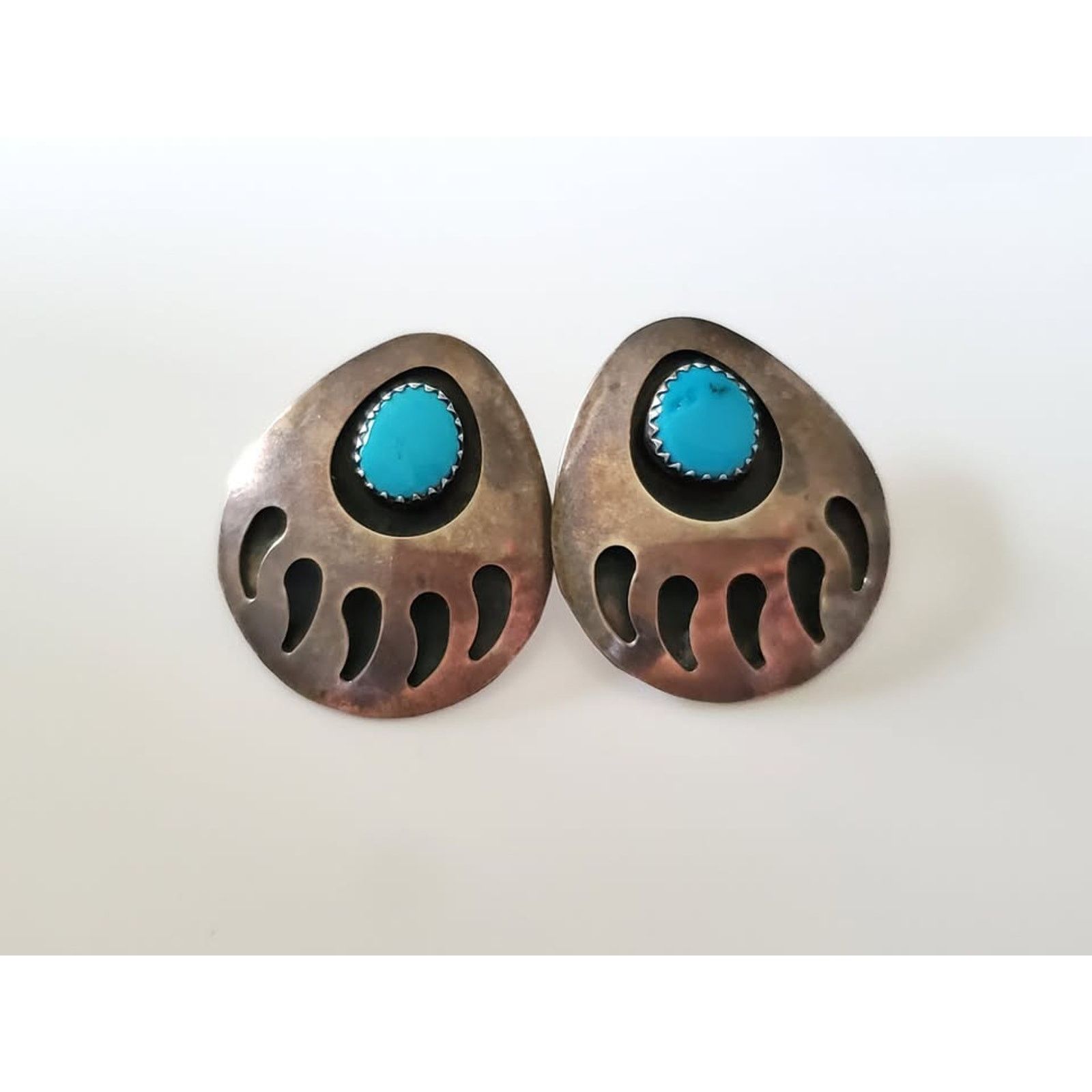Other Vintage Sterling Silver Turquoise Bear Paw Earrings Size ONE SIZE - 1 Thumbnail