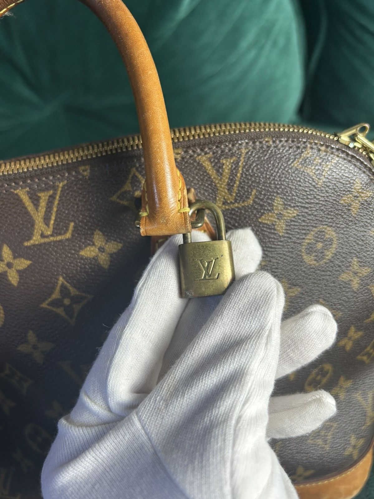 Louis Vuitton Louis Vuitton Alma PM (Vintage) Size ONE SIZE - 3 Thumbnail