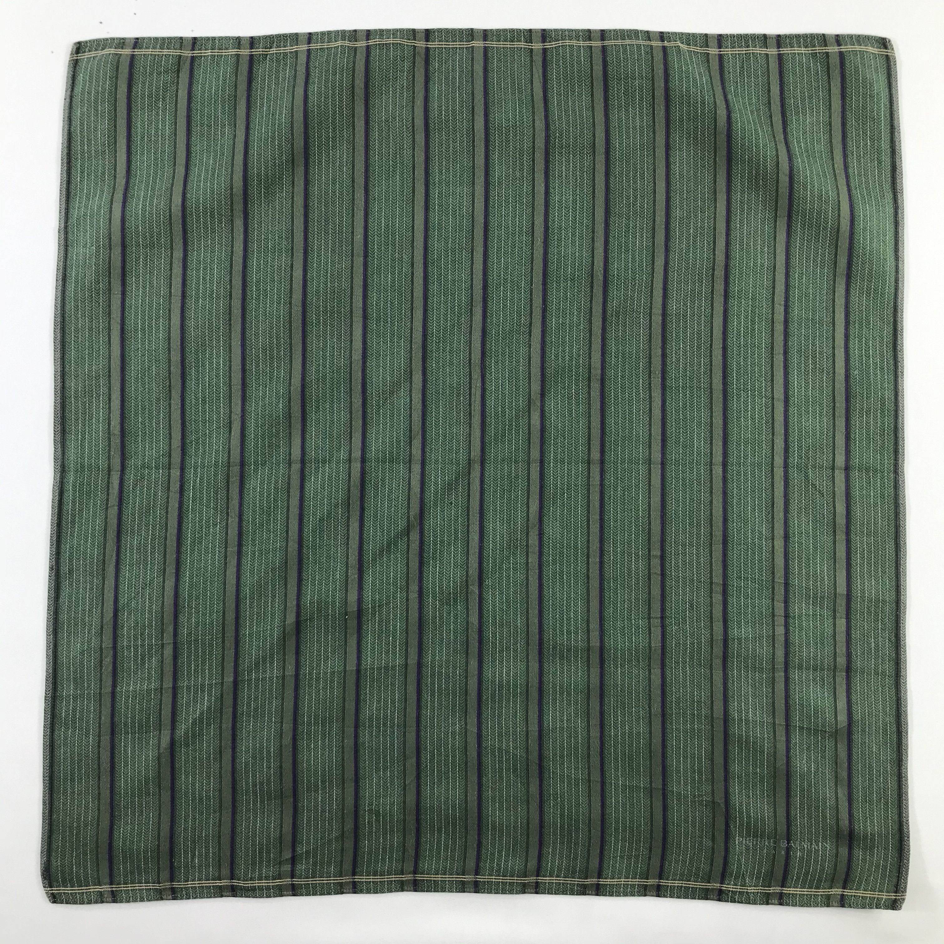 Pierre Balmain × Vintage Pierre Balmain Bandana / Handkerchief / Neckerchief - S619 Size ONE SIZE - 1 Thumbnail