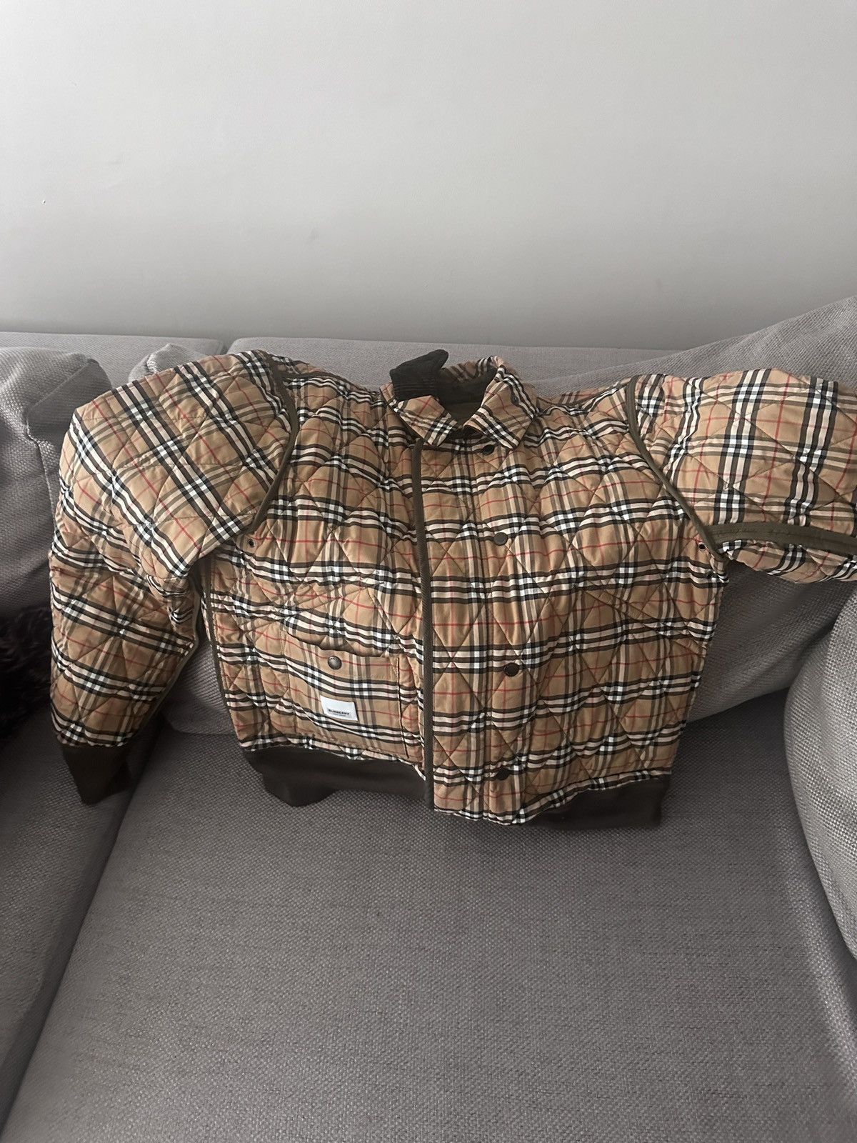 Burberry Burberry Chilton Diamond Quilted Jacket REVERSIBLE SIZE 52 Size US L / EU 52-54 / 3 - 6 Thumbnail