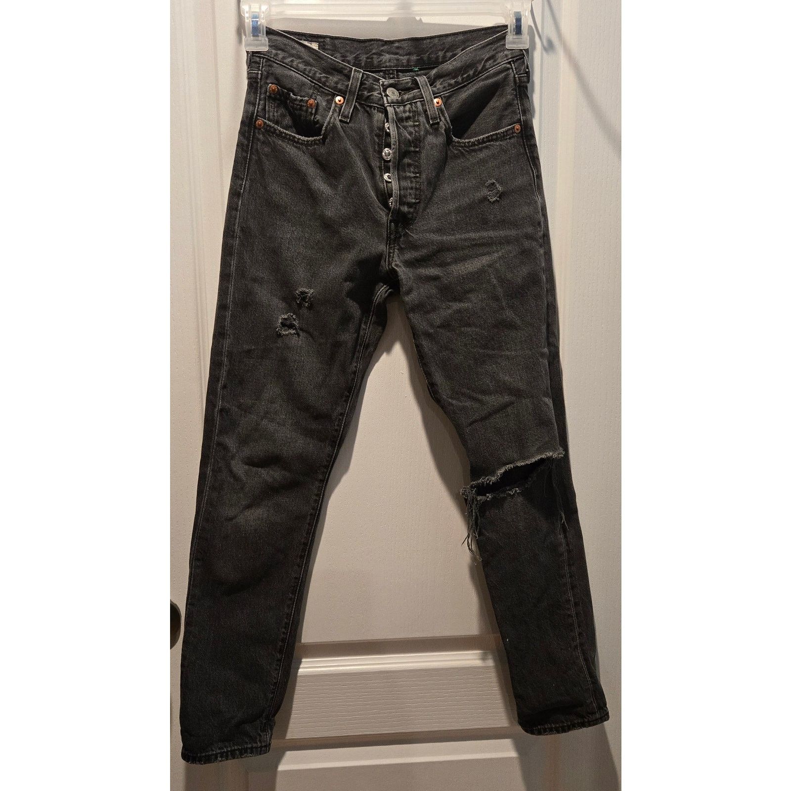 Levi's Levis 501 Skinny Jean Blk Button Fly distressed Big E 24x28 Size 24" / US 00 / IT 34 - 1 Thumbnail