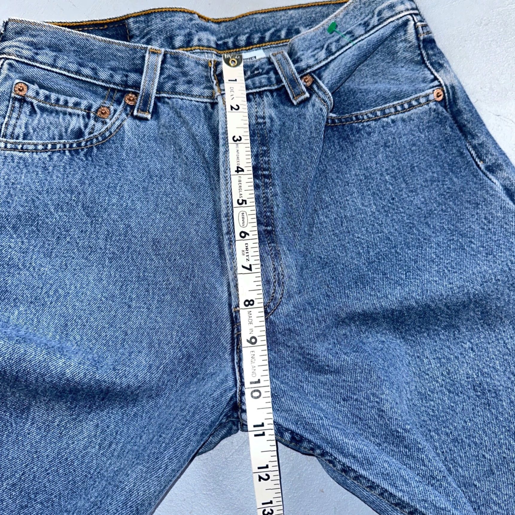 Levi's VINTAGE Levi's 501 Regular Jeans Men 29x32 Blue Cotton Denim 90s Straight Mid Rise 501 Series 1990s Comfort Shows 90s Theme Size US 29 - 6 Thumbnail