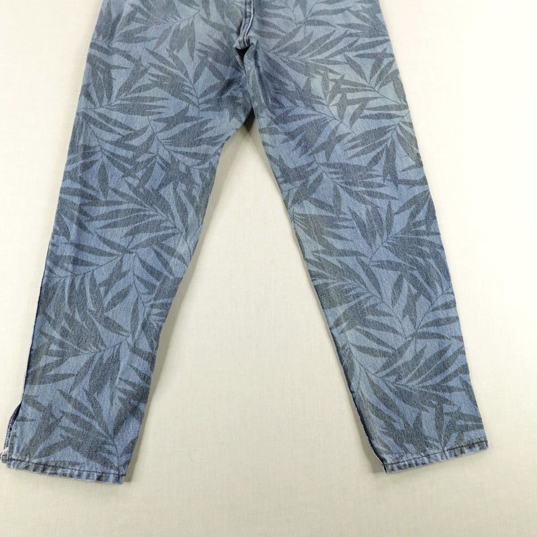 Lee VINTAGE Lee Jeans Womens 9 Blue Leaf Print High Waist Tapered Leg Made in USA 90s Denim Size 30" / US 8 / IT 44 - 6 Thumbnail