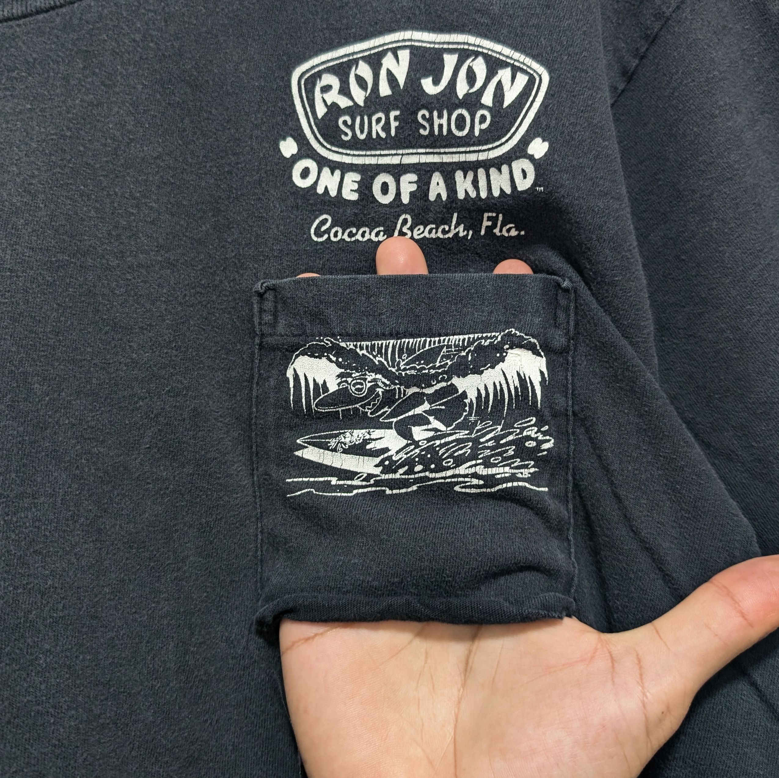 Ron Jon Surf Shop 1989 Ron Jon Surf Shop Tshirt Size US XL / EU 56 / 4 - 3 Thumbnail