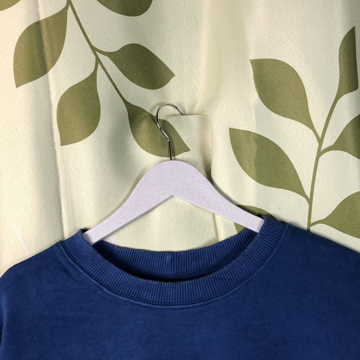 Cartoon Network × Peanuts Spao Blue cartoon snoopy peanuts vintage Sweatshirt #7426 Size US L / EU 52-54 / 3 - 4 Thumbnail