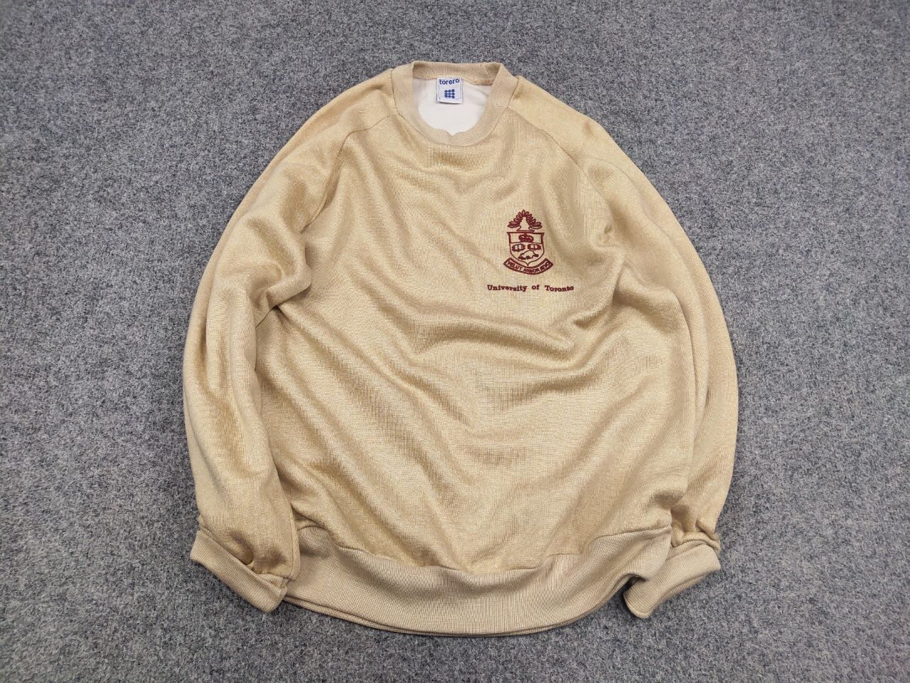 Vintage Vintage University of Toronto Crew Check Sweatshirt Y2K Size US L / EU 52-54 / 3 - 2 Thumbnail