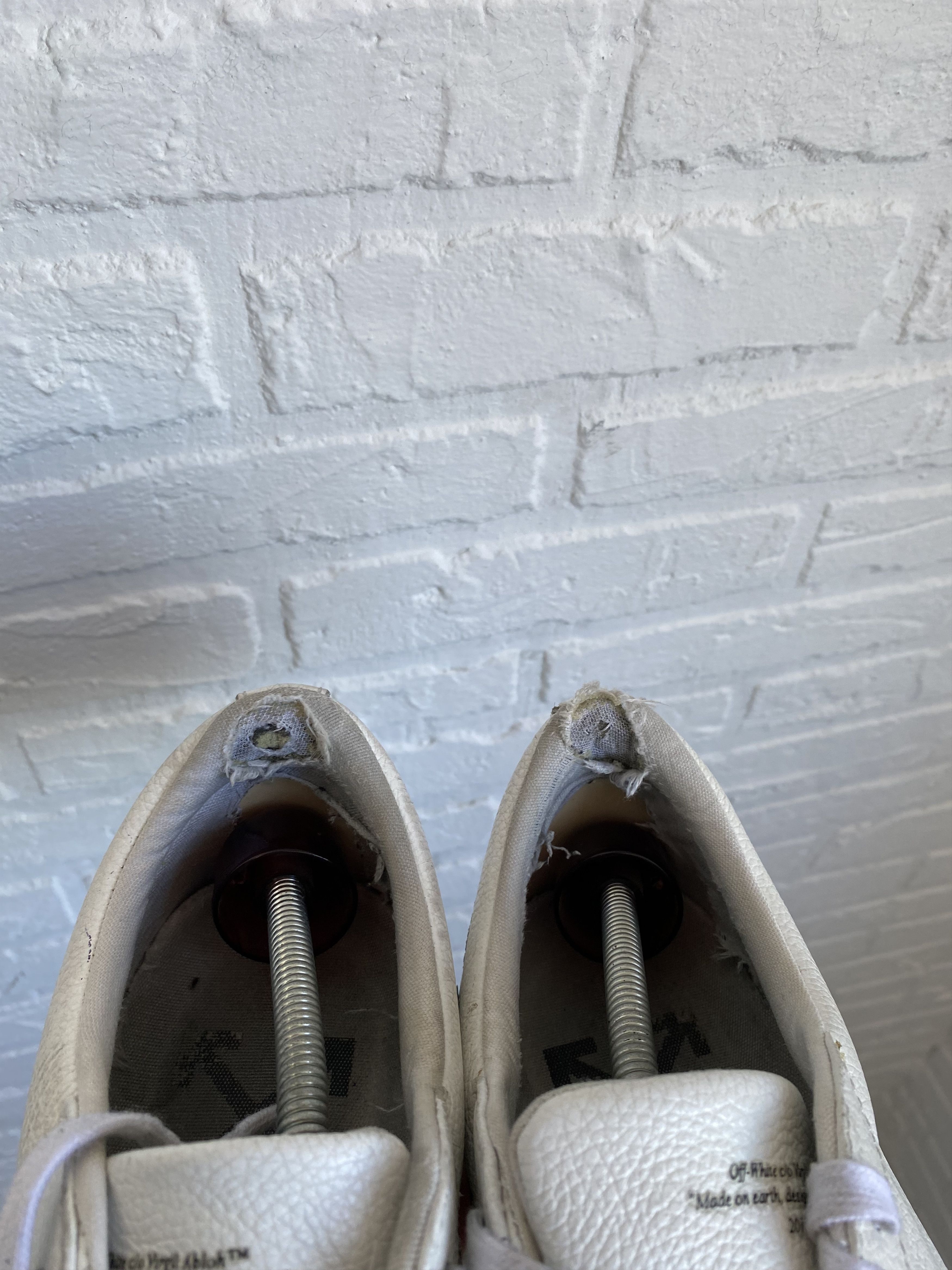 Off-White Off-white vulcanized leather sneakers Size US 10 / EU 43 - 7 Thumbnail
