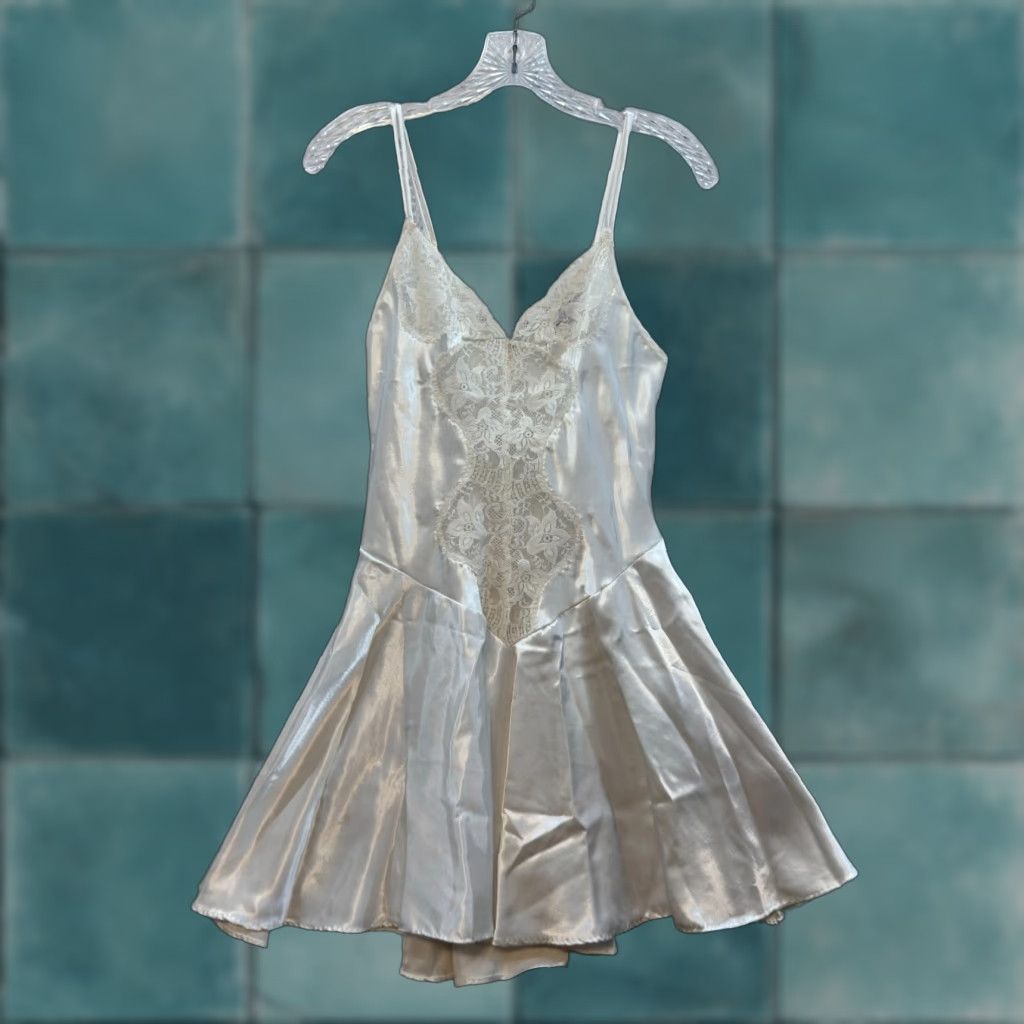Vintage VINTAGE Cinema Etoile Slip Dress White Satin S Women's Small Ballerina Fairy Princess Coquette Victorian -Stain at Bottom- Size S / US 4 / IT 40 - 1 Thumbnail