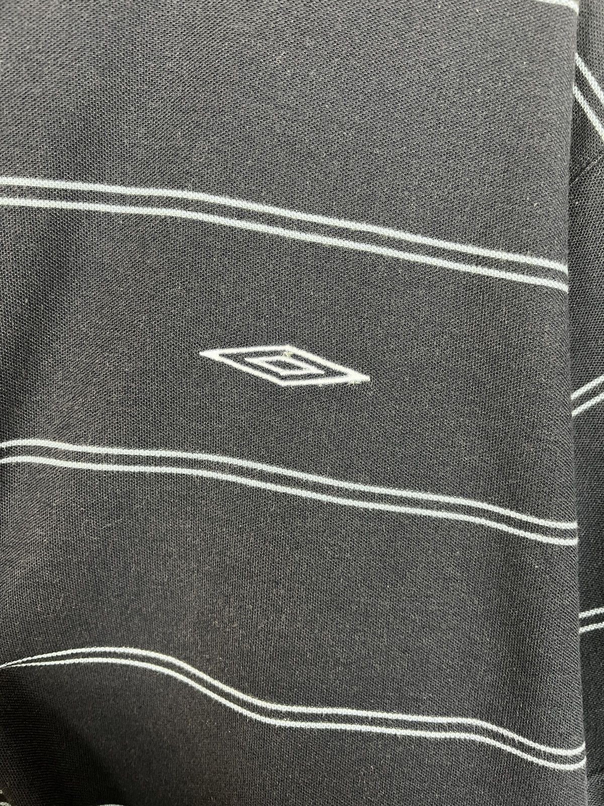 Umbro Vintage Umbro Small Logo Striped Tee Size US L / EU 52-54 / 3 - 3 Thumbnail